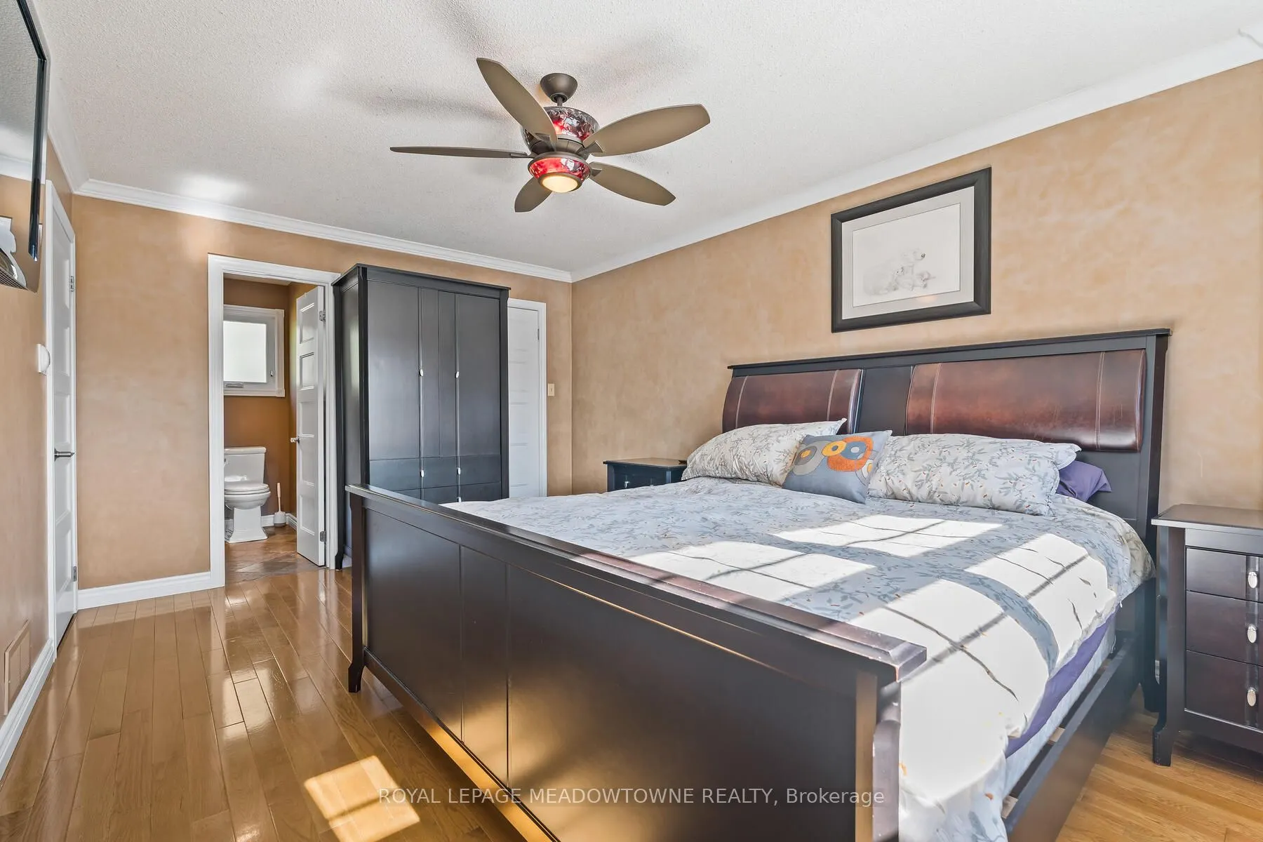 8 Jason Crescent