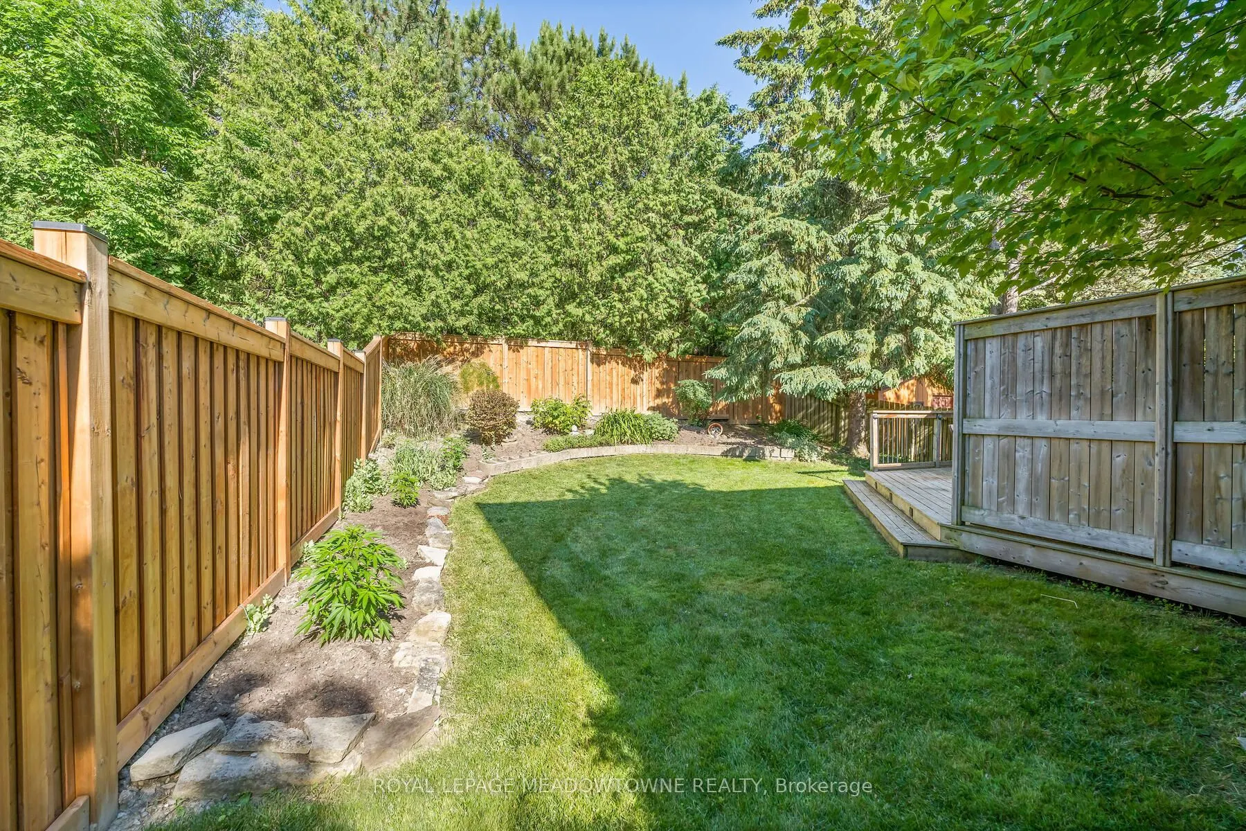 8 Jason Crescent