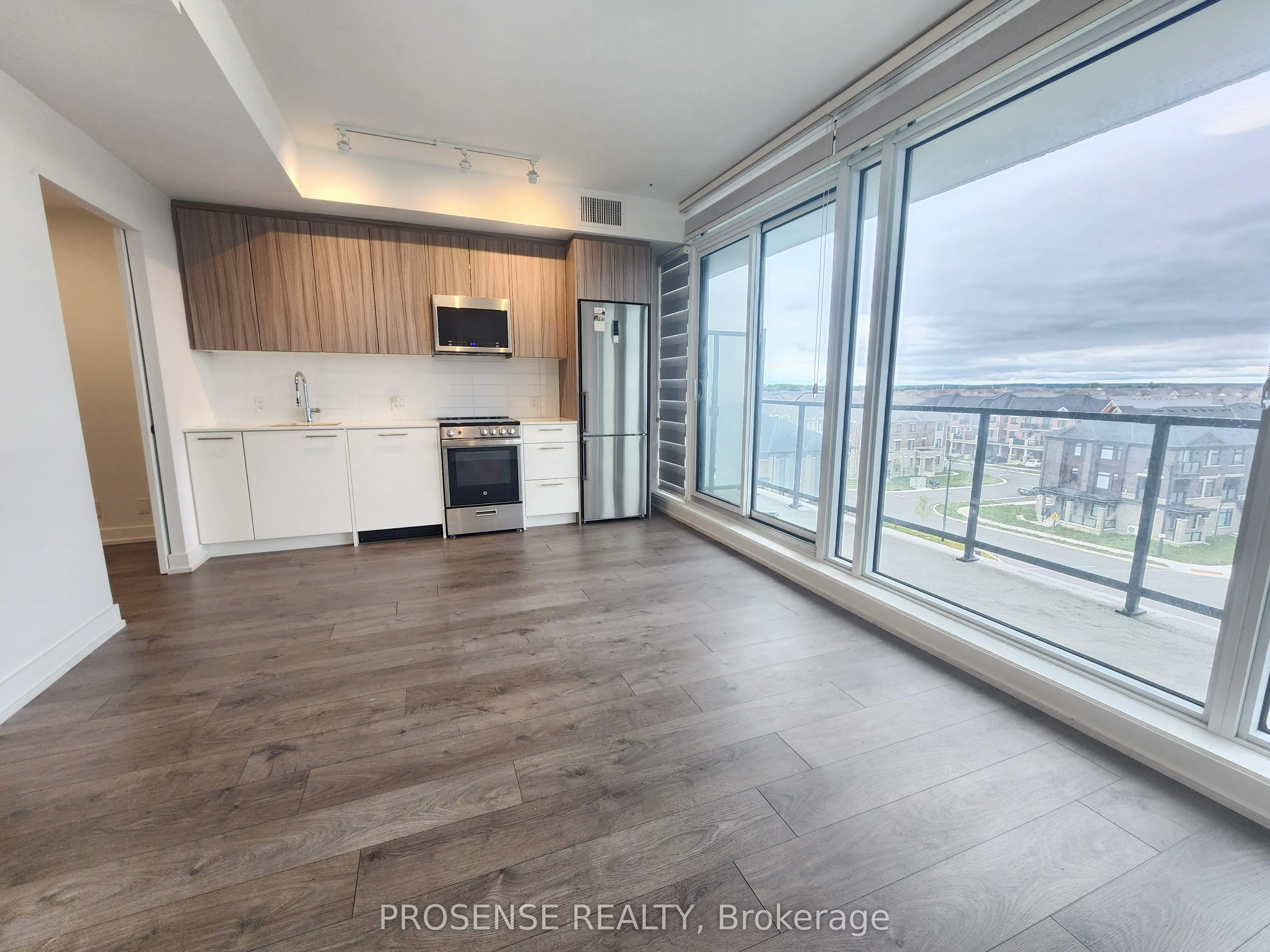 225 VETERANS Drive, #509