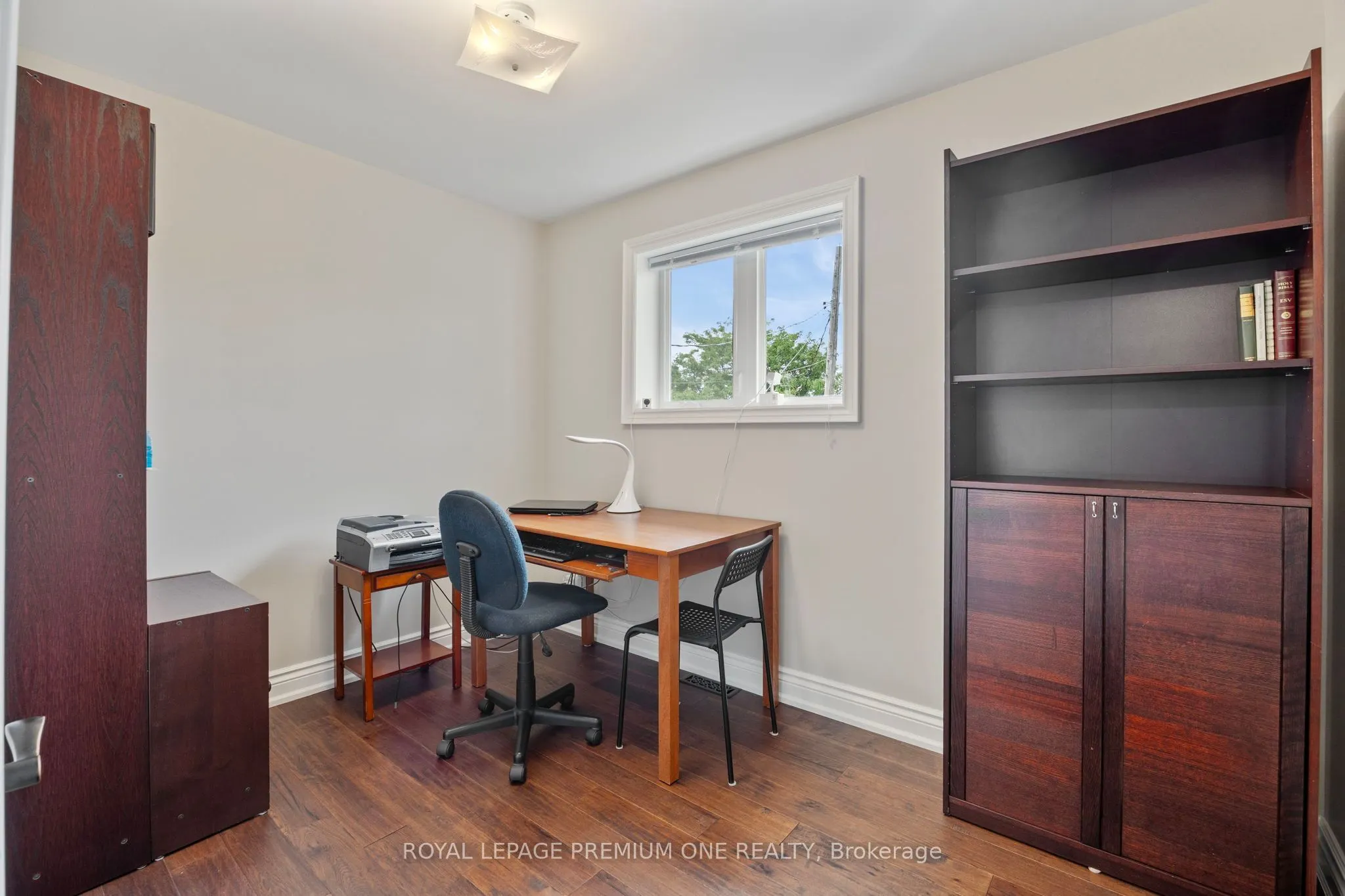 8 Buttercup Crescent