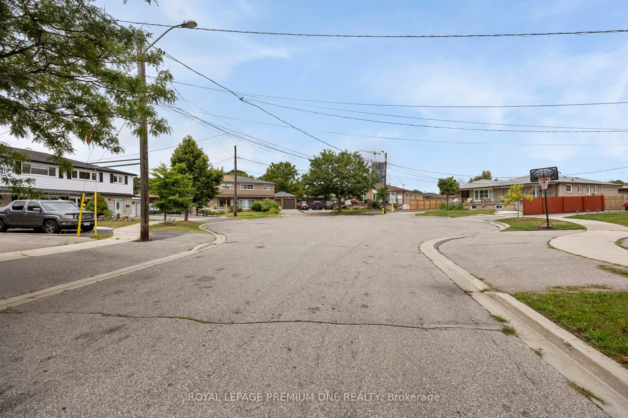 8 Buttercup Crescent