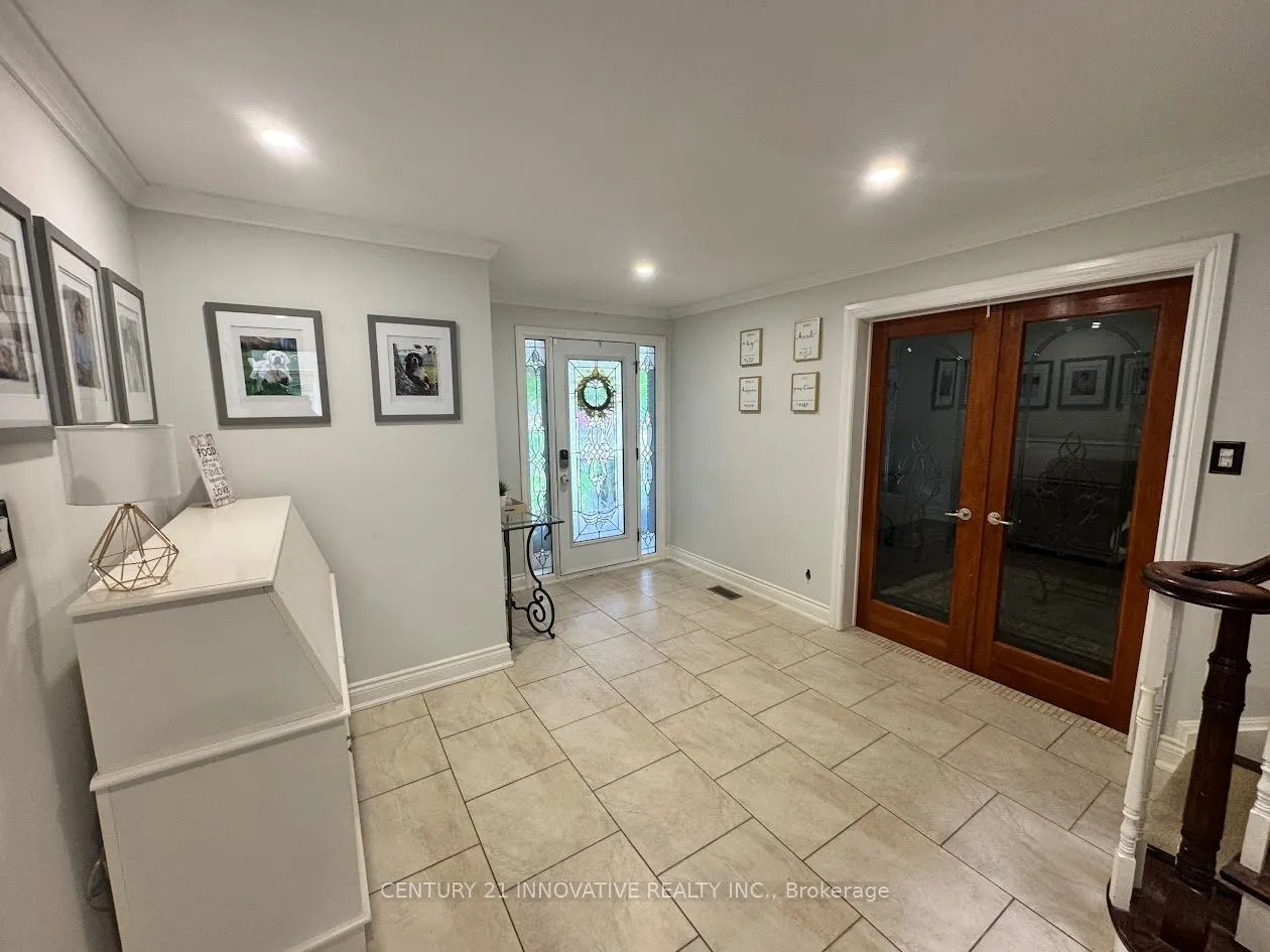 23 Linden Crescent