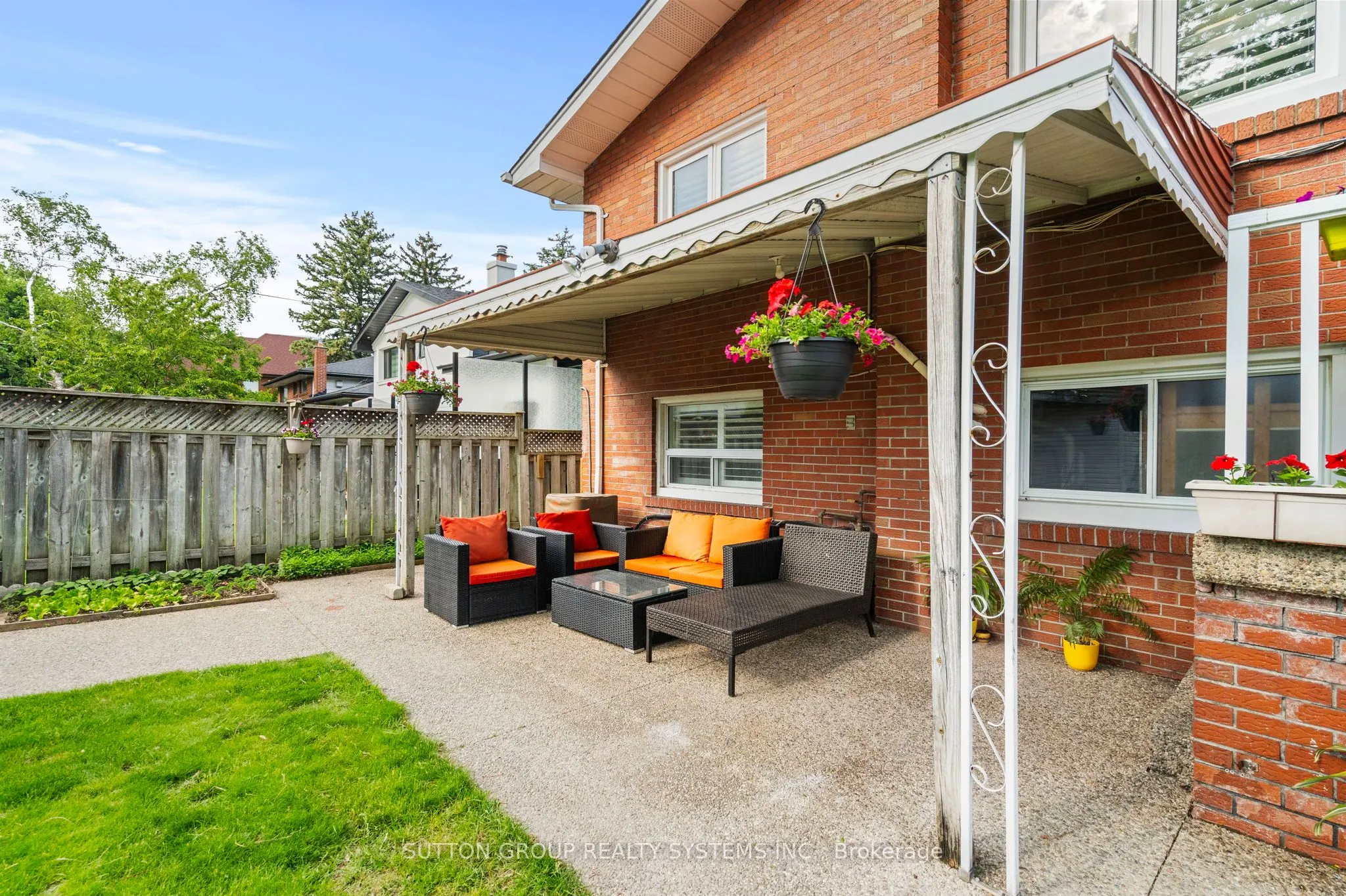 732 Royal York Road