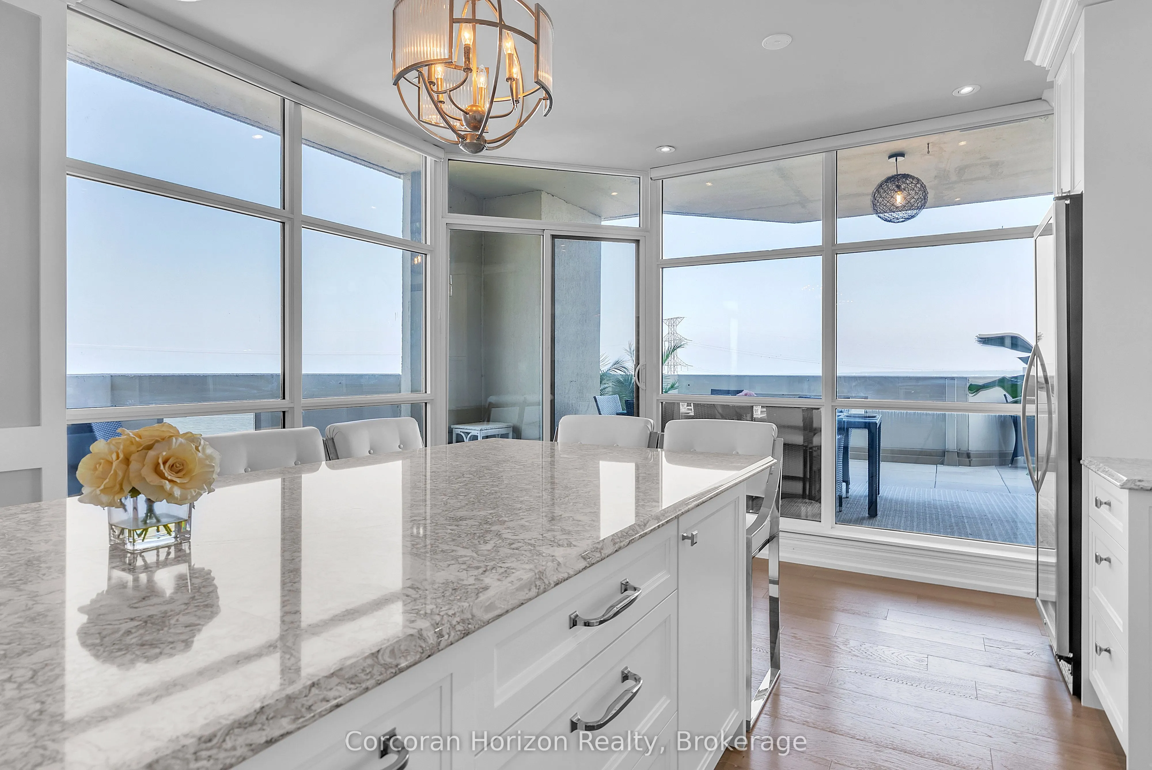 1237 North Shore Boulevard E, #1201