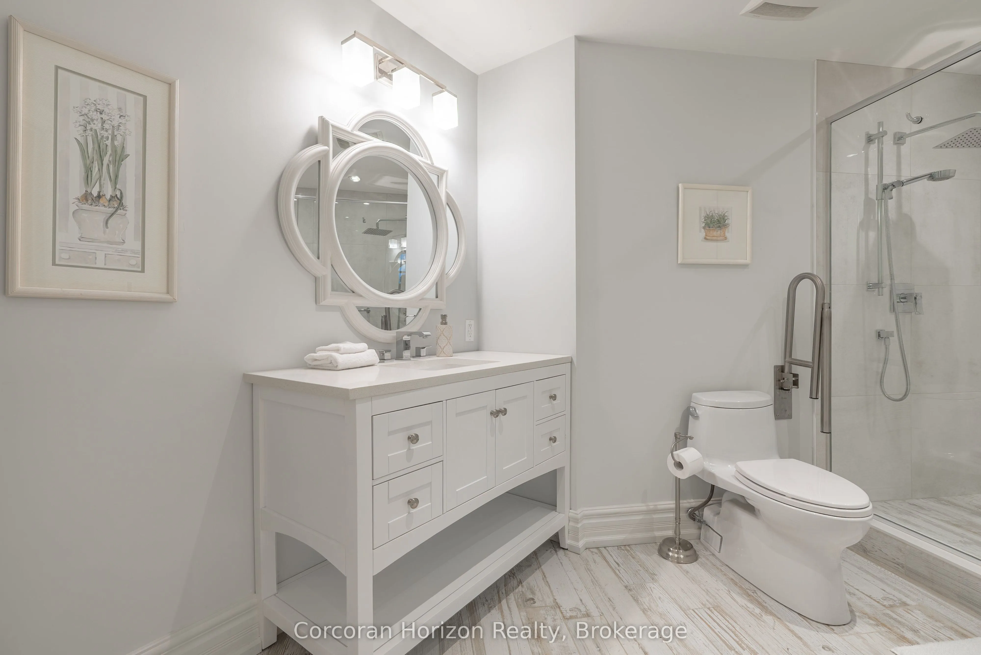 1237 North Shore Boulevard E, #1201