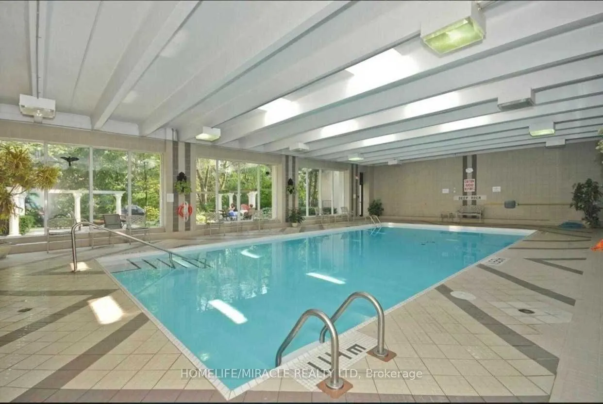 3695 Kaneff Crescent, #1508