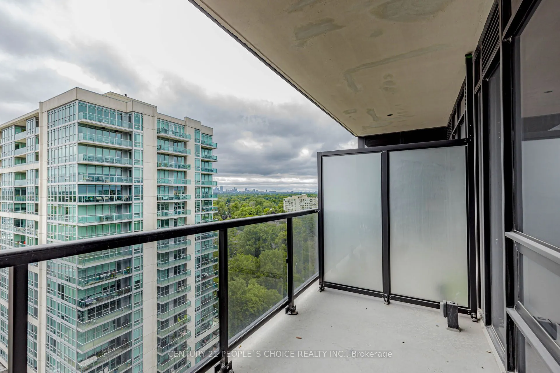 1035 Southdown Road, #1513