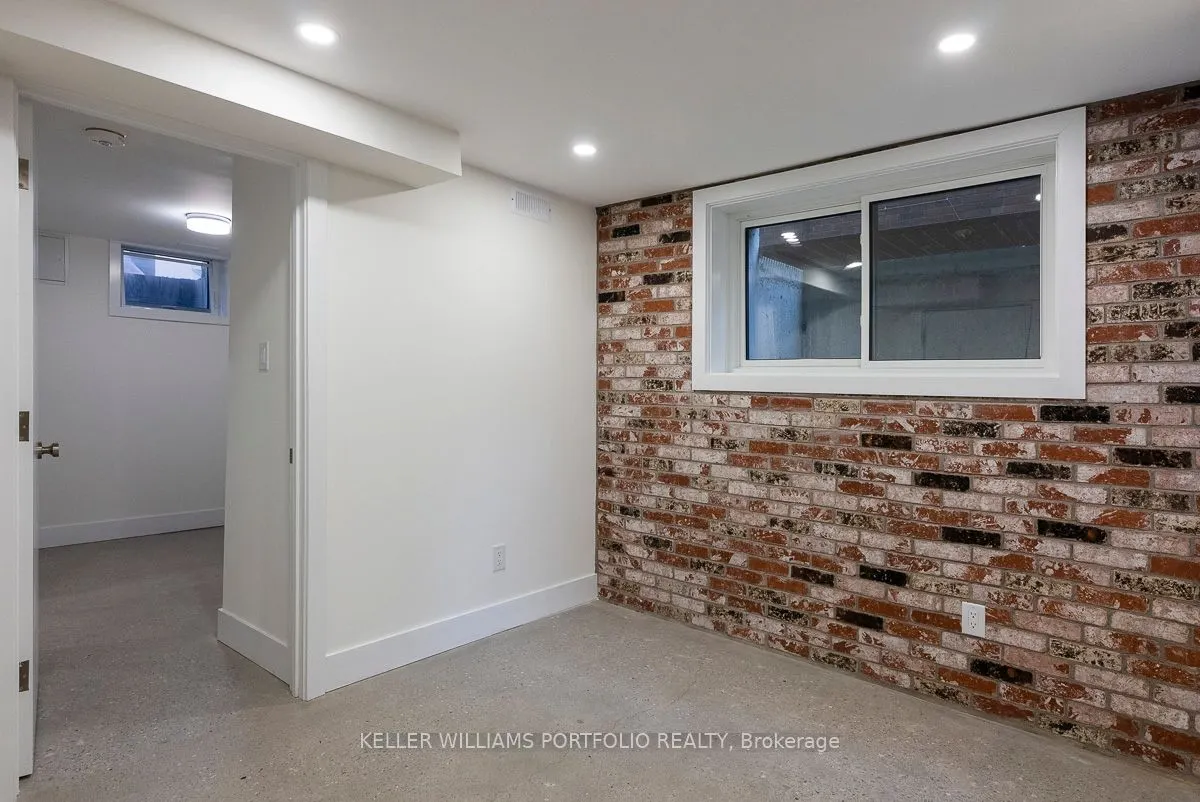 180 Maria Street, #Lower