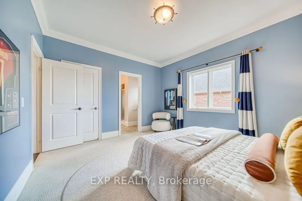 2283 Lyndhurst Drive