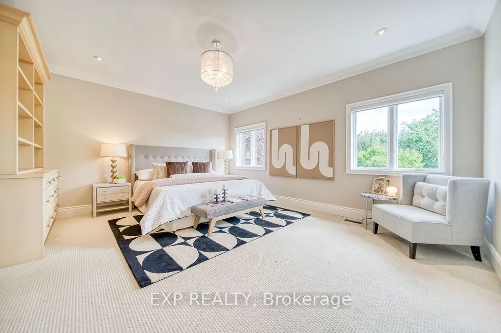 2283 Lyndhurst Drive