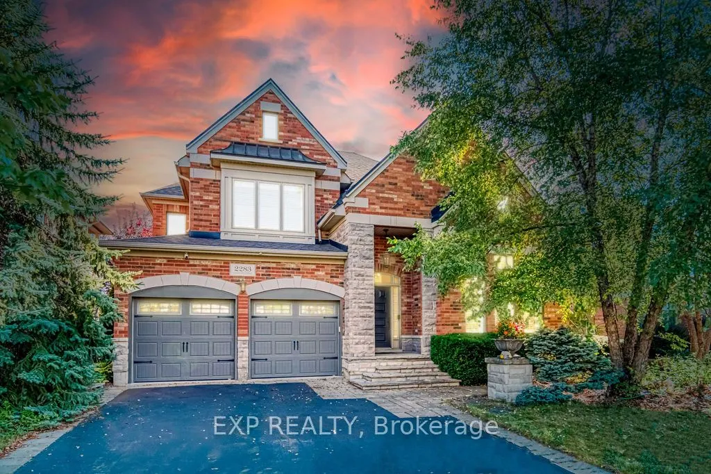2283 Lyndhurst Drive