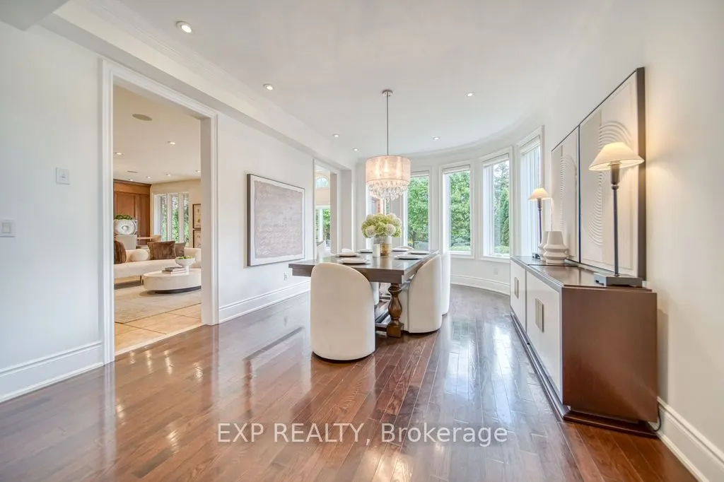 2283 Lyndhurst Drive