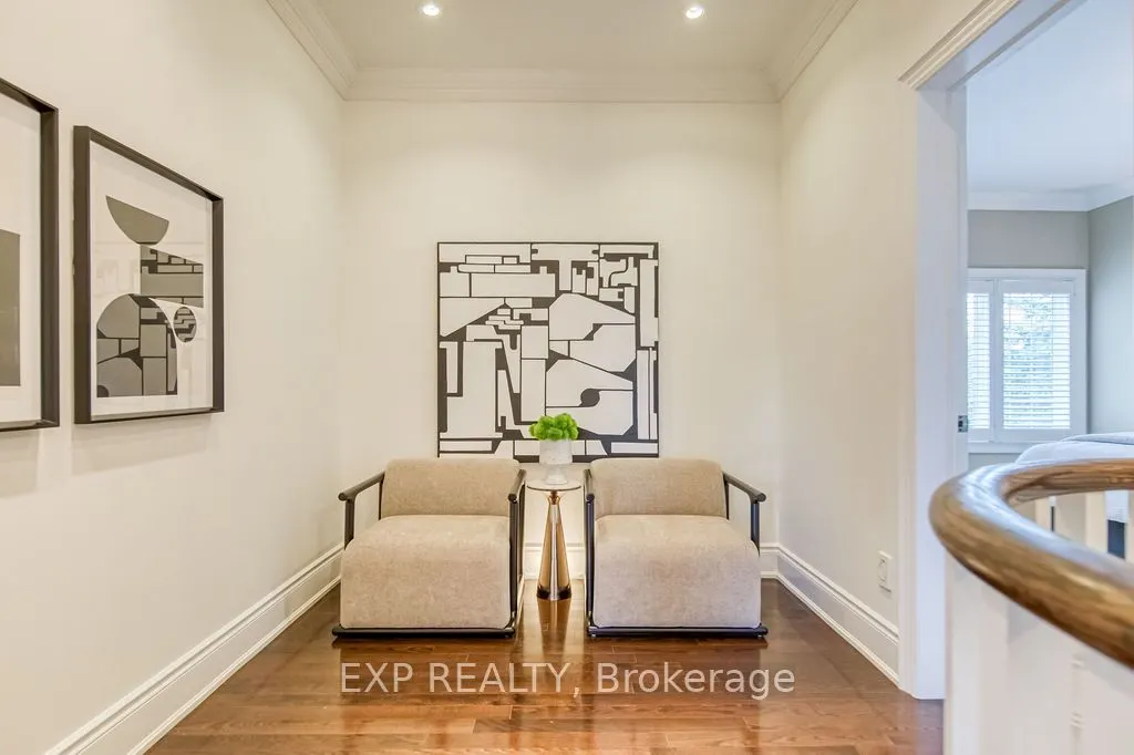 2283 Lyndhurst Drive