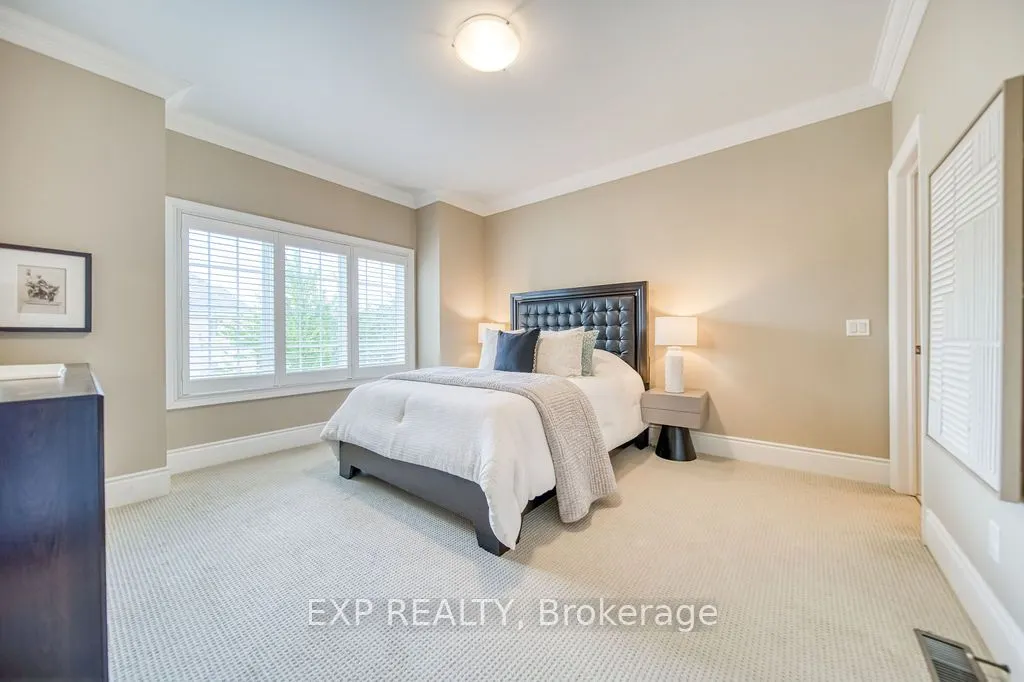 2283 Lyndhurst Drive