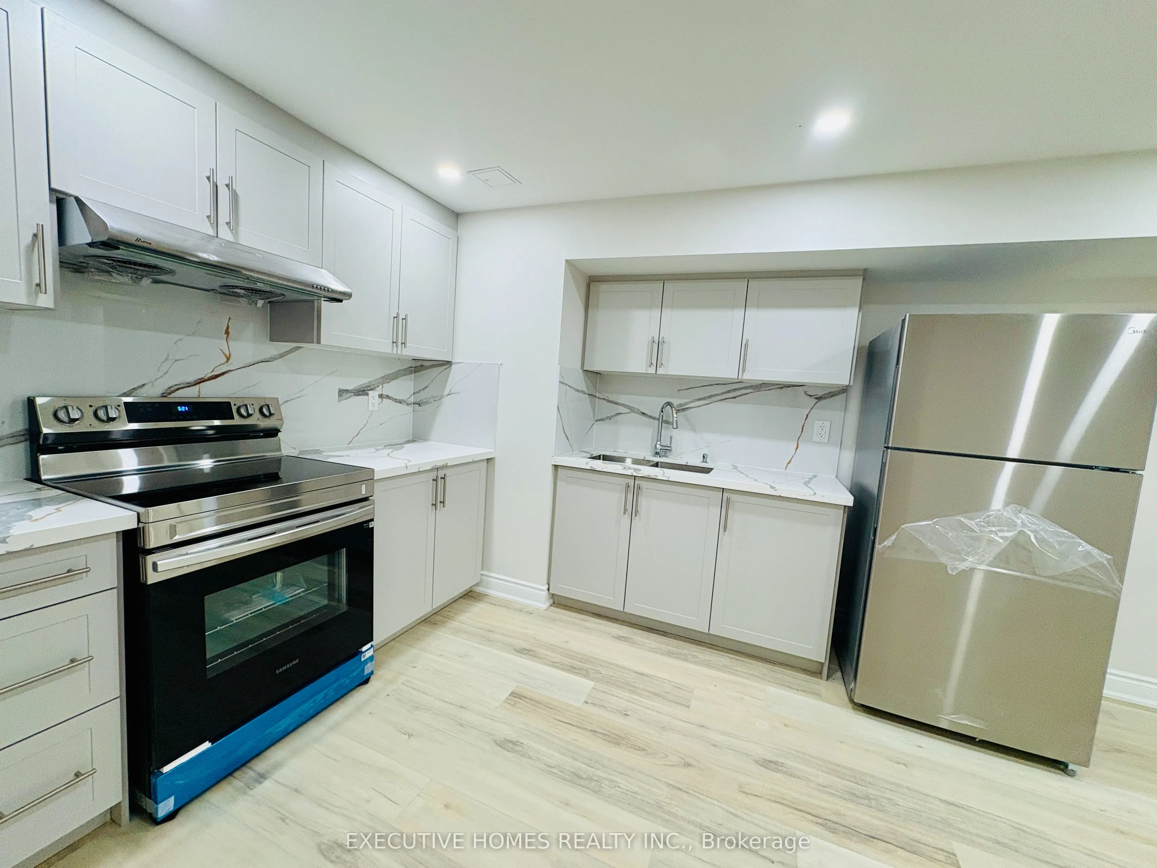 4056 Channing Crescent