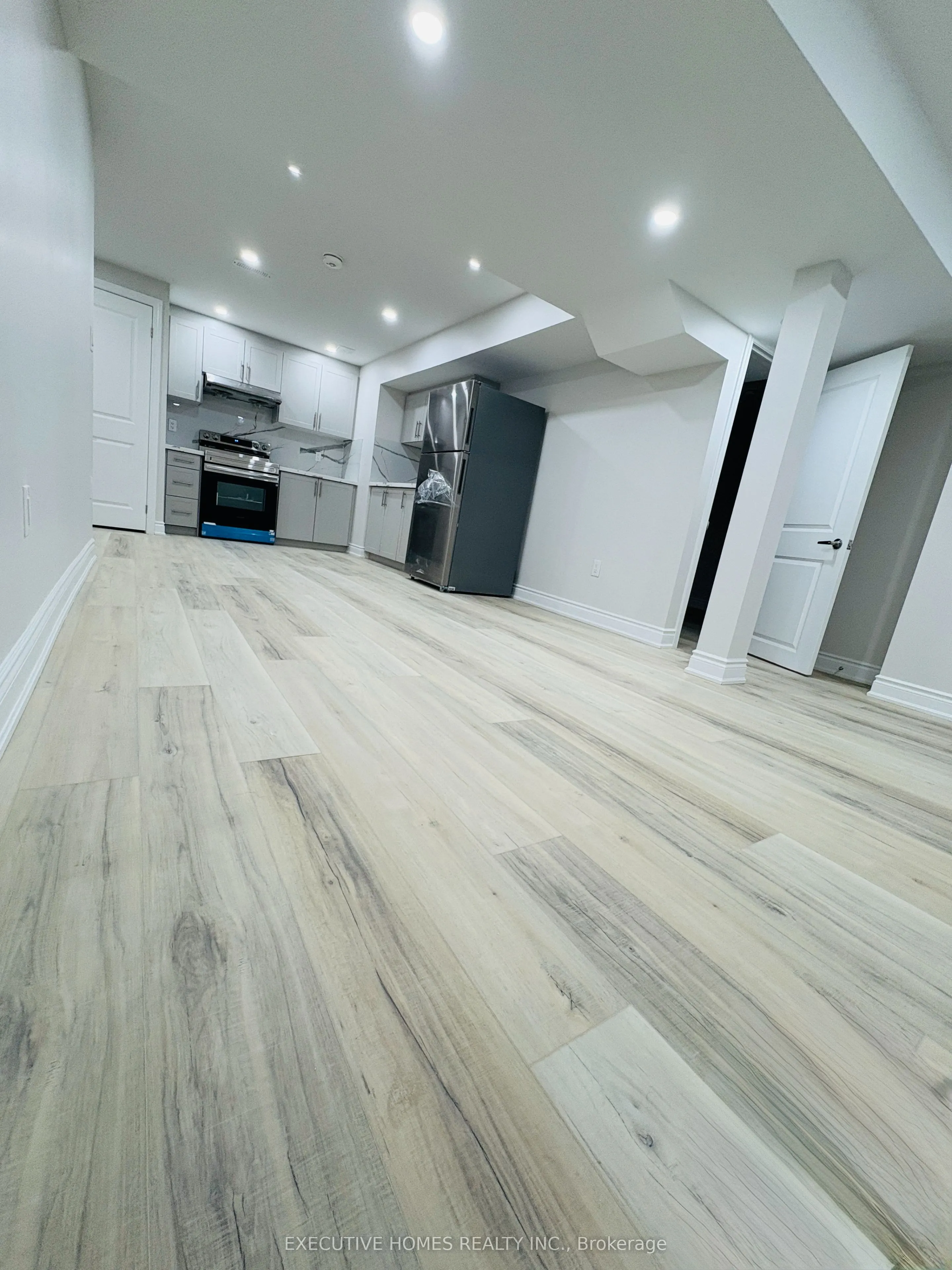 4056 Channing Crescent