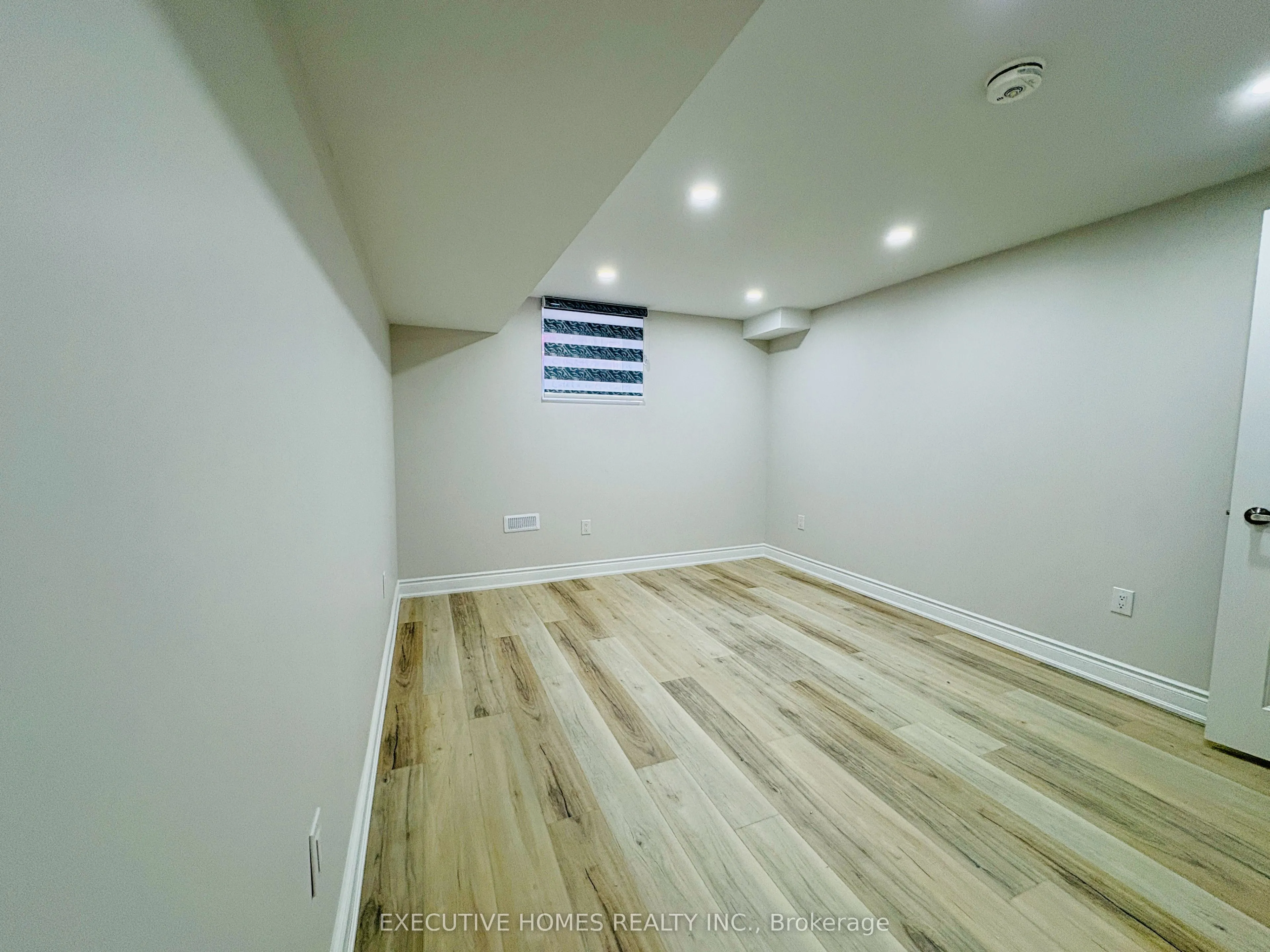 4056 Channing Crescent