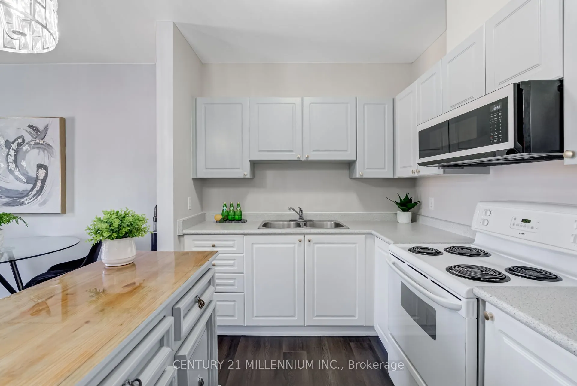 70 First Street, #206