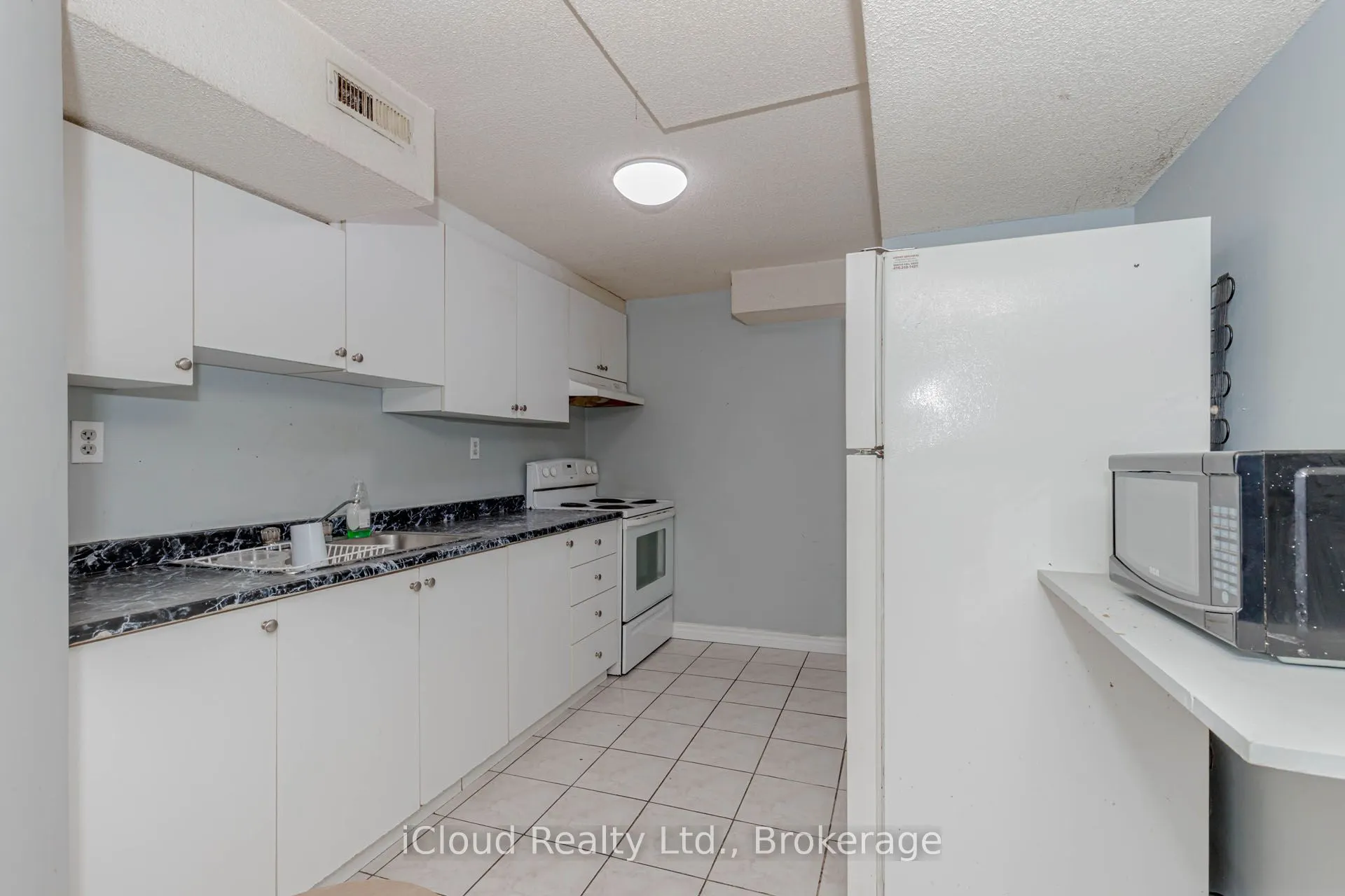 97 Bighorn Crescent