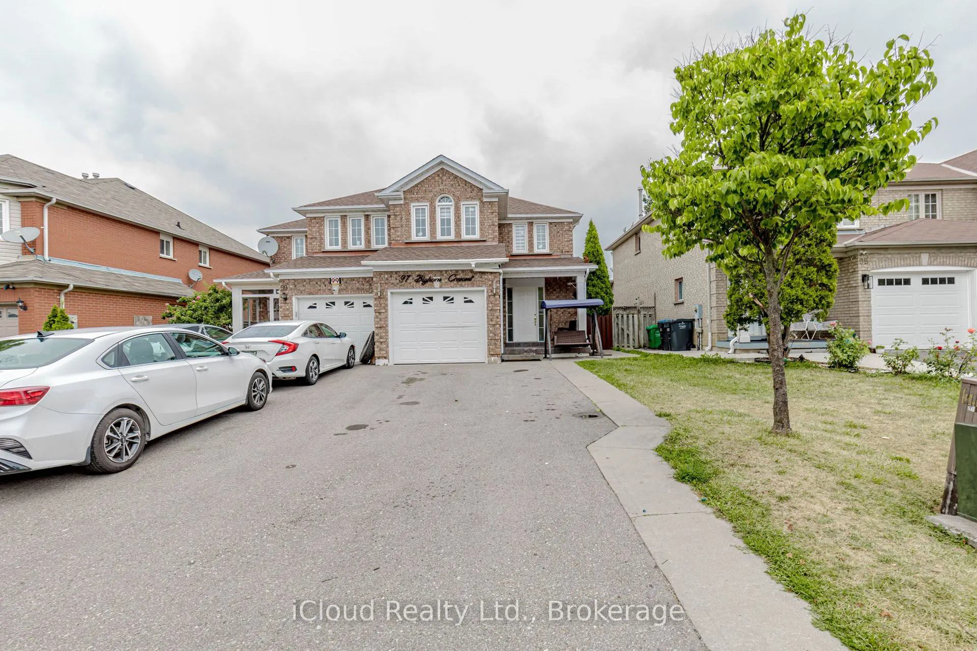 97 Bighorn Crescent