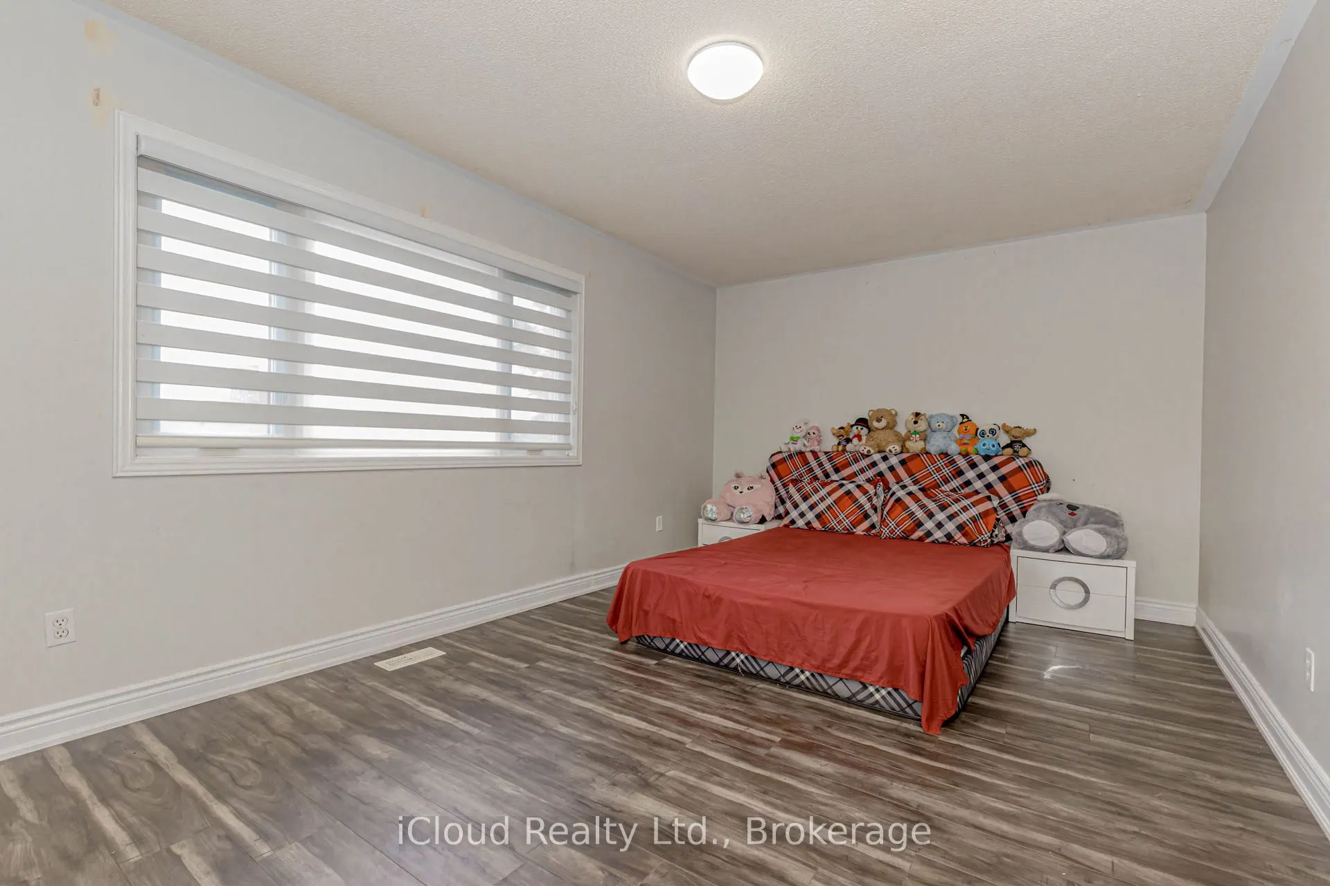 97 Bighorn Crescent