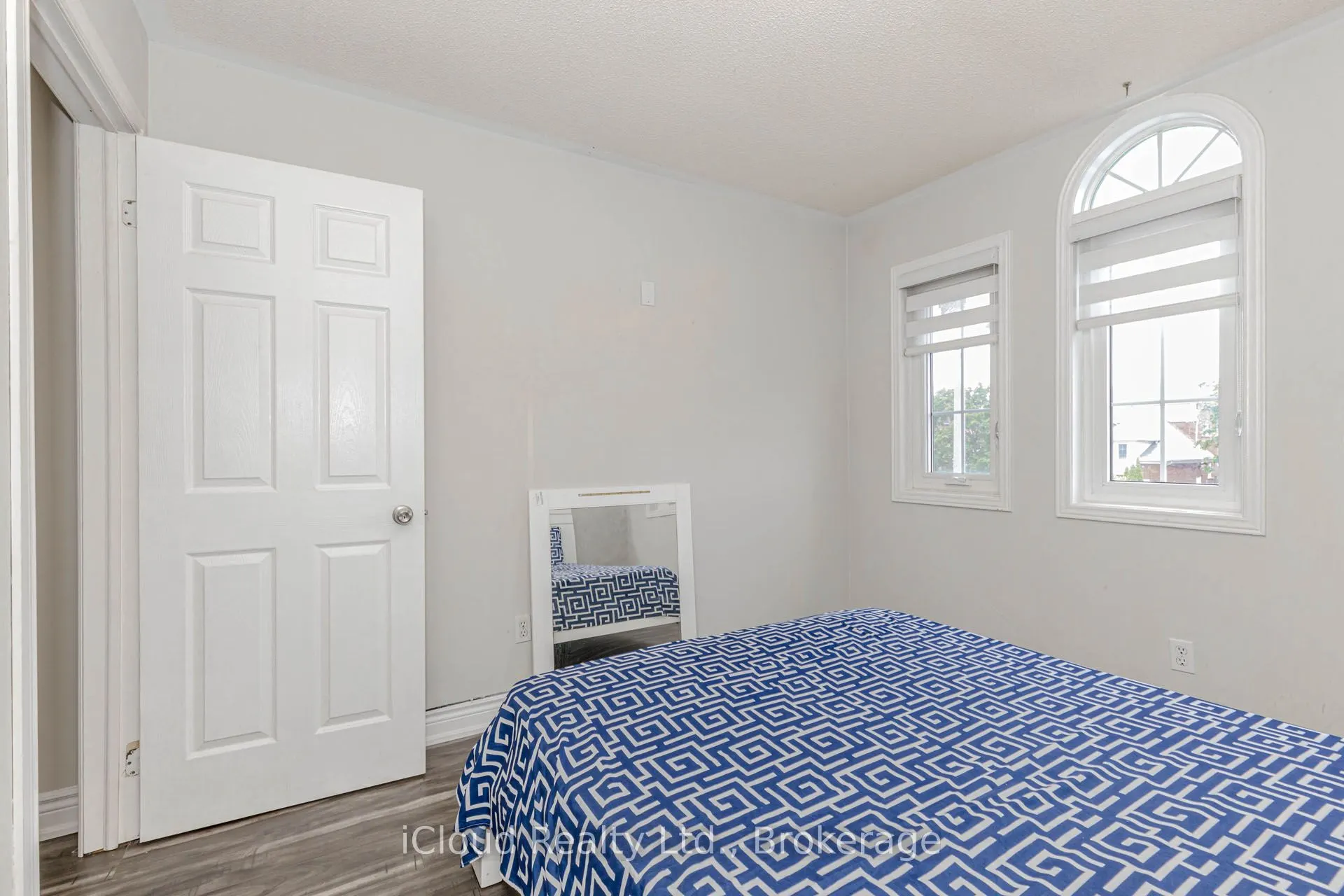 97 Bighorn Crescent