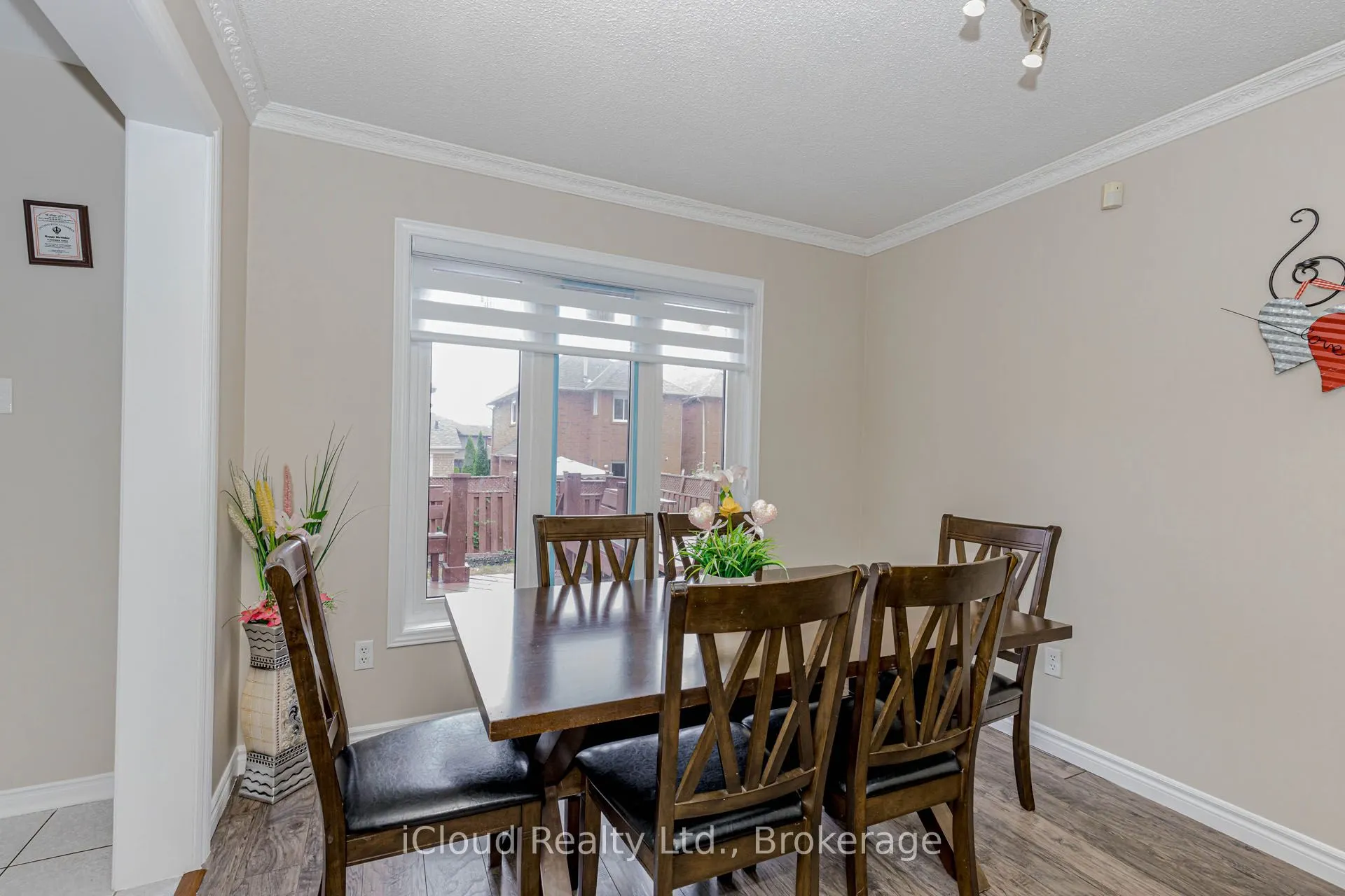 97 Bighorn Crescent