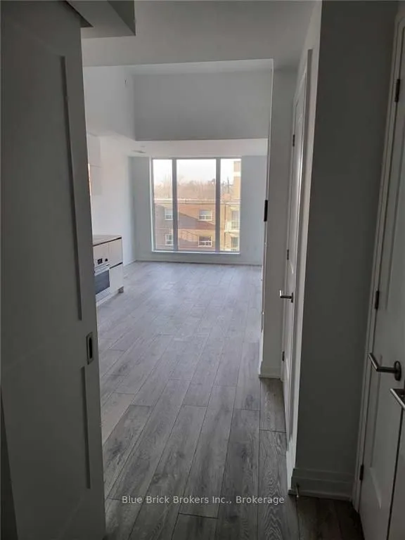 21 Park Street E, #716