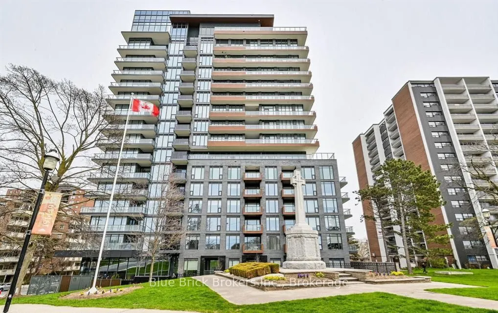 21 Park Street E, #716