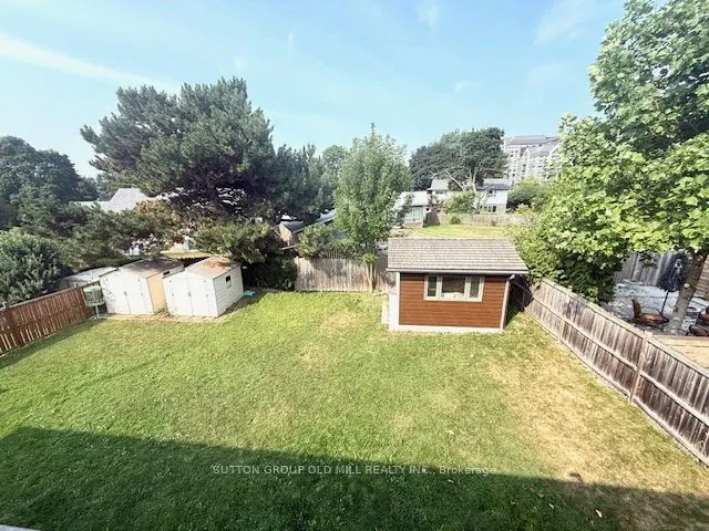 46 Bemersyde Drive, #UPPER