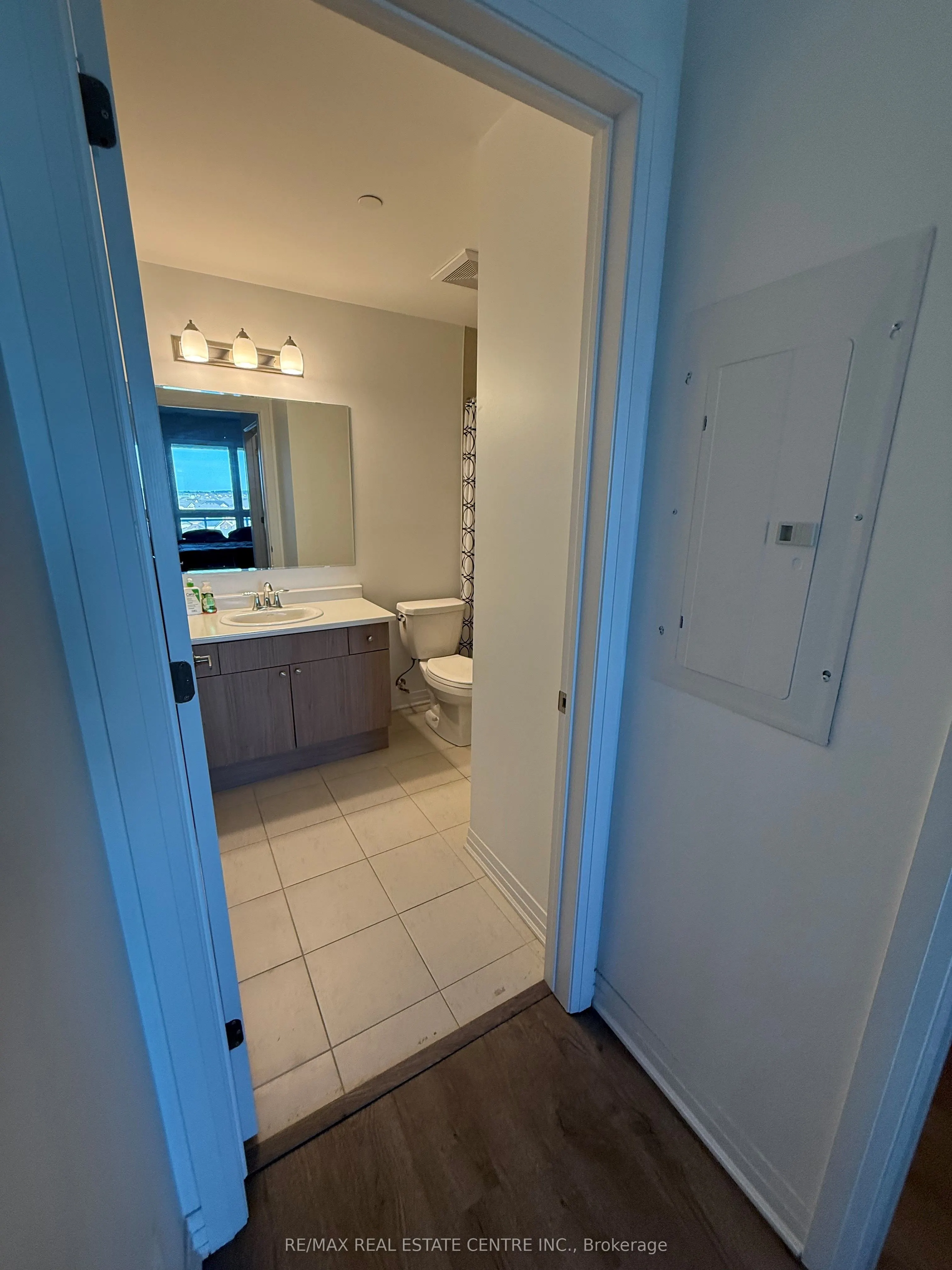 470 Gordon Krantz Avenue, #501