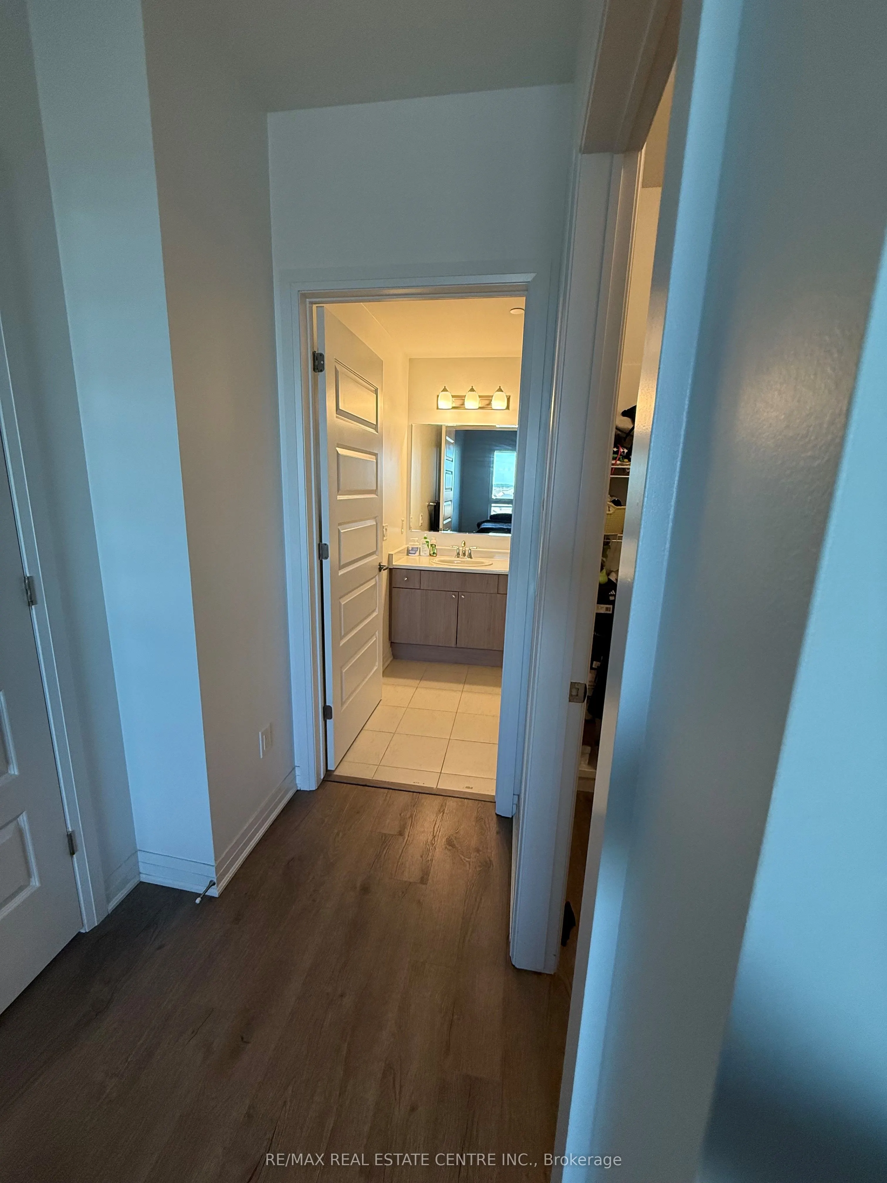 470 Gordon Krantz Avenue, #501