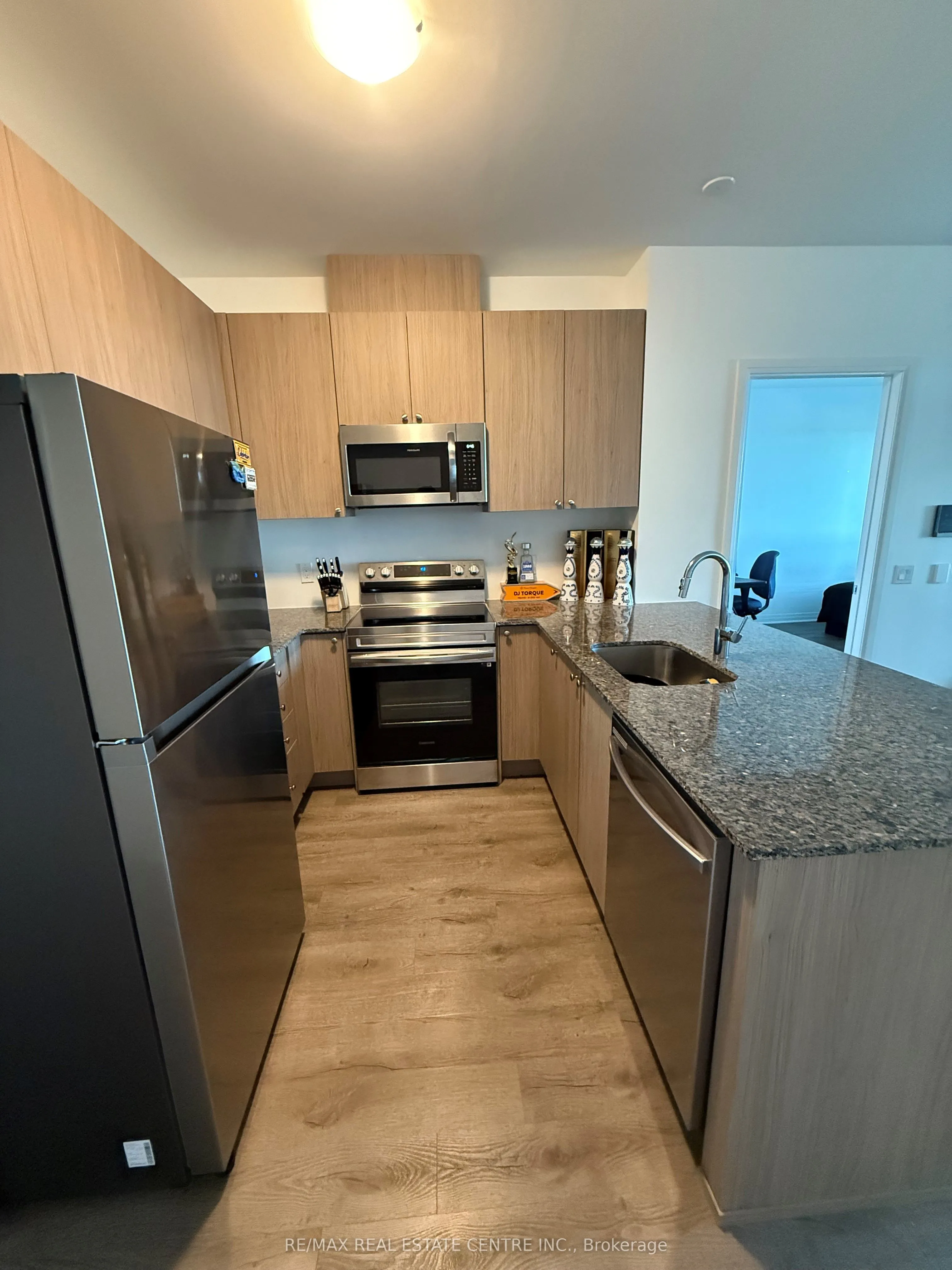 470 Gordon Krantz Avenue, #501