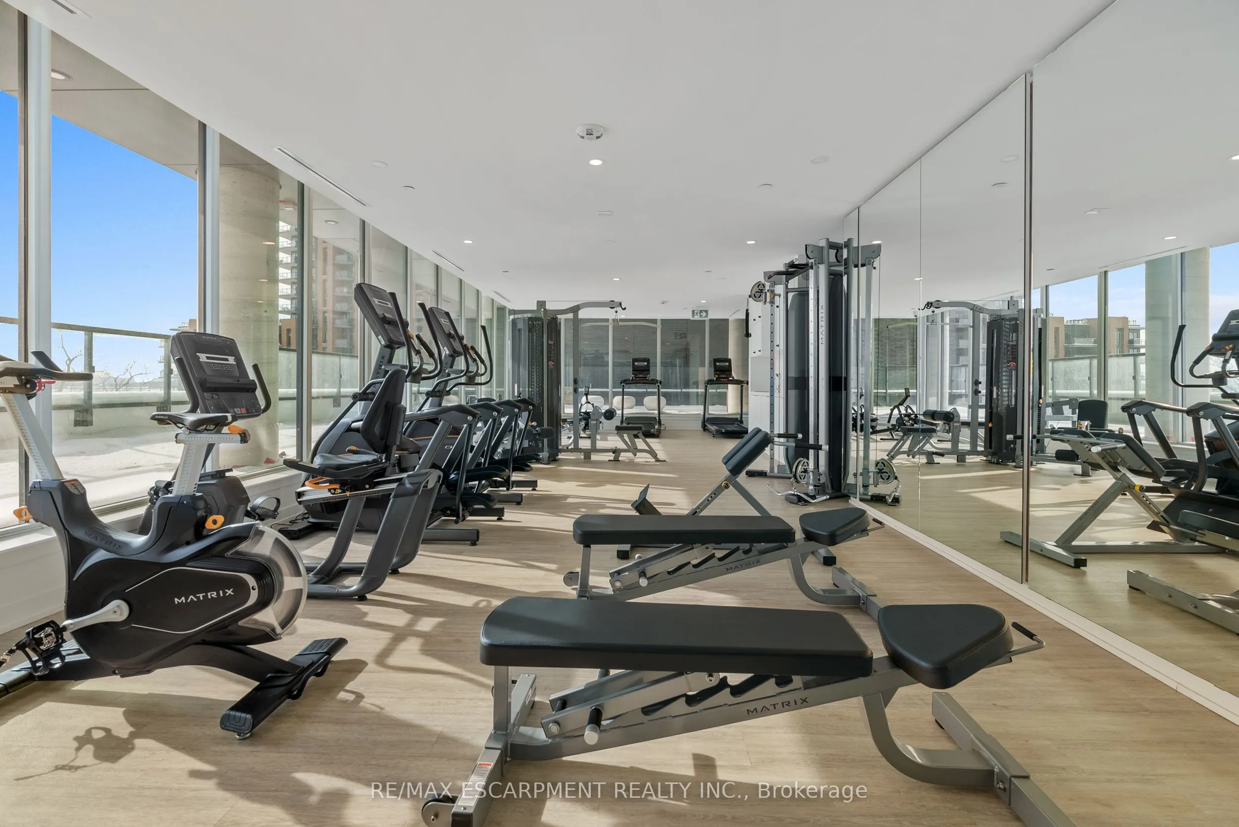 370 Martha Street, #2106