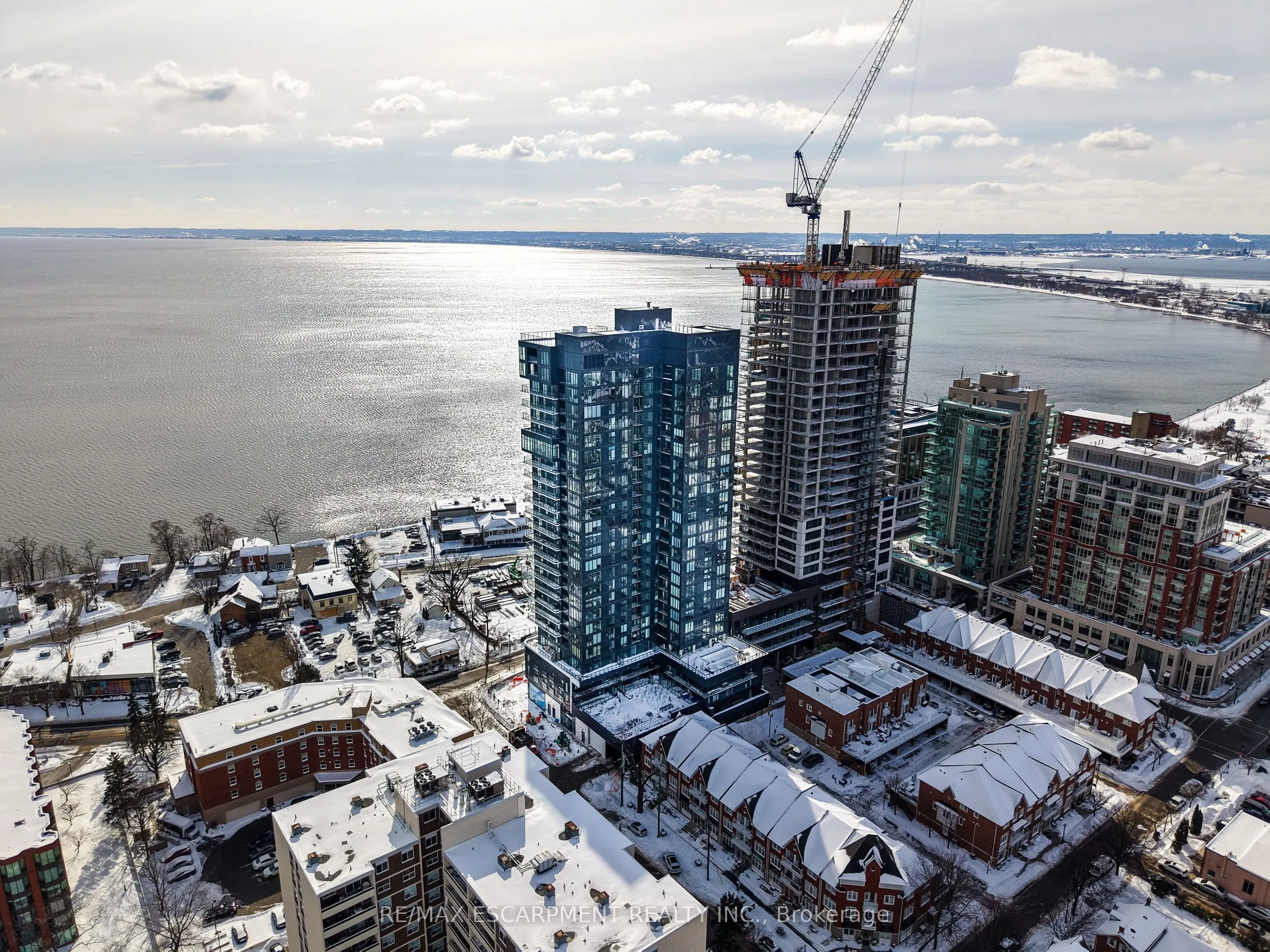 370 Martha Street, #2106