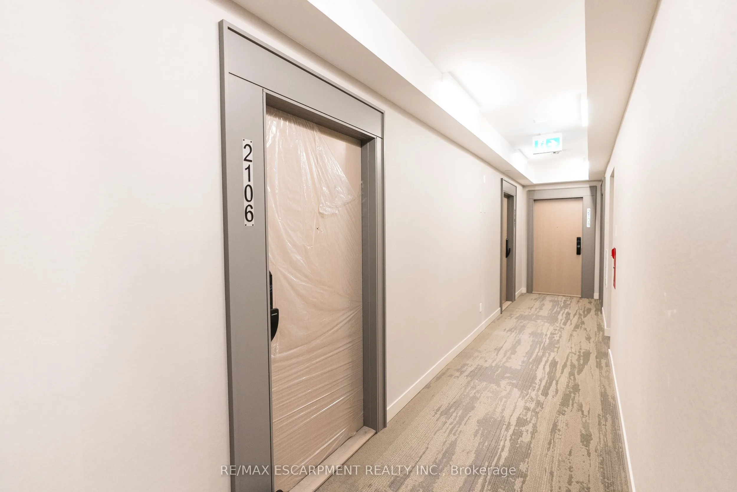 370 Martha Street, #2106