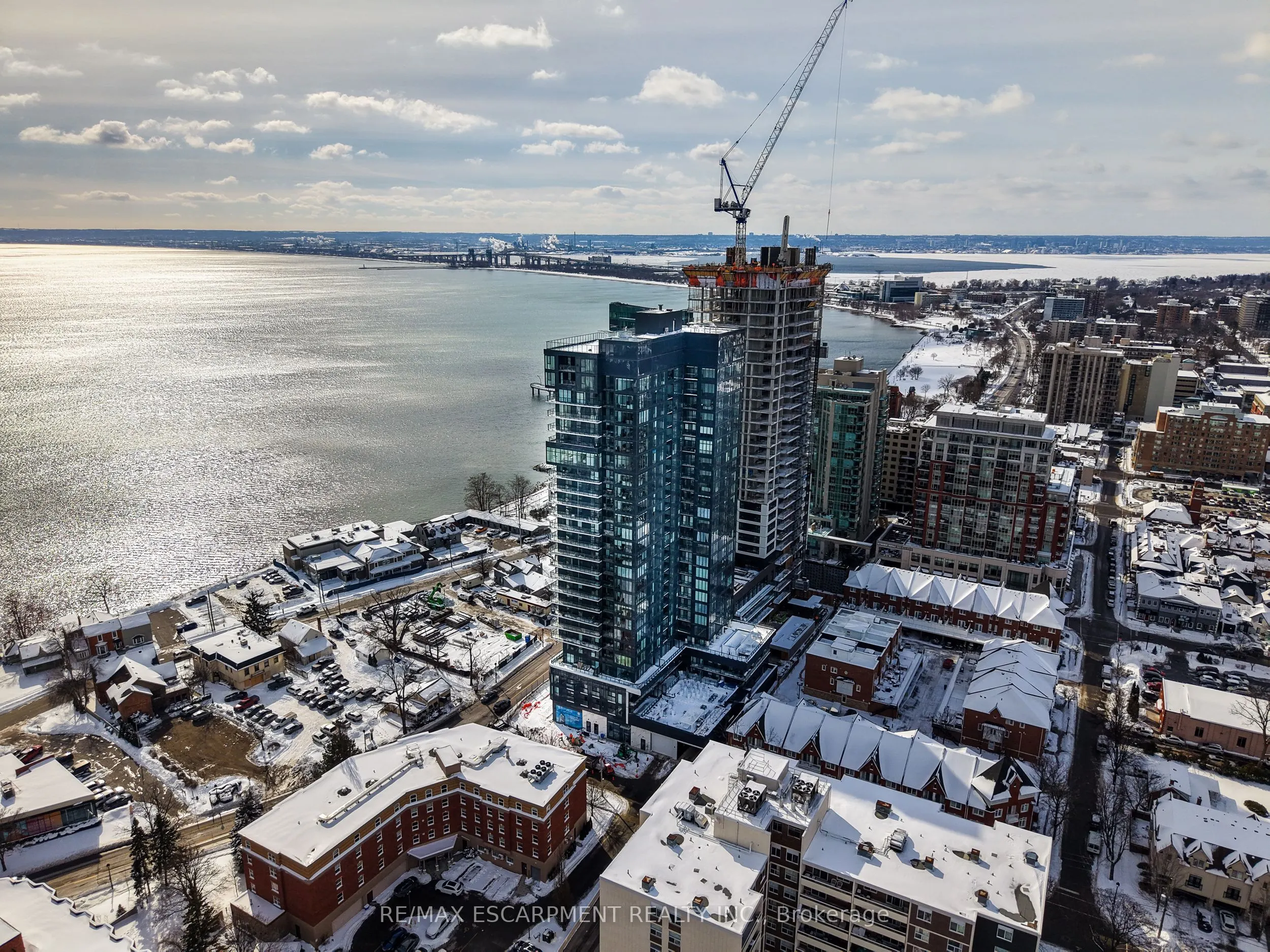 370 Martha Street, #2106