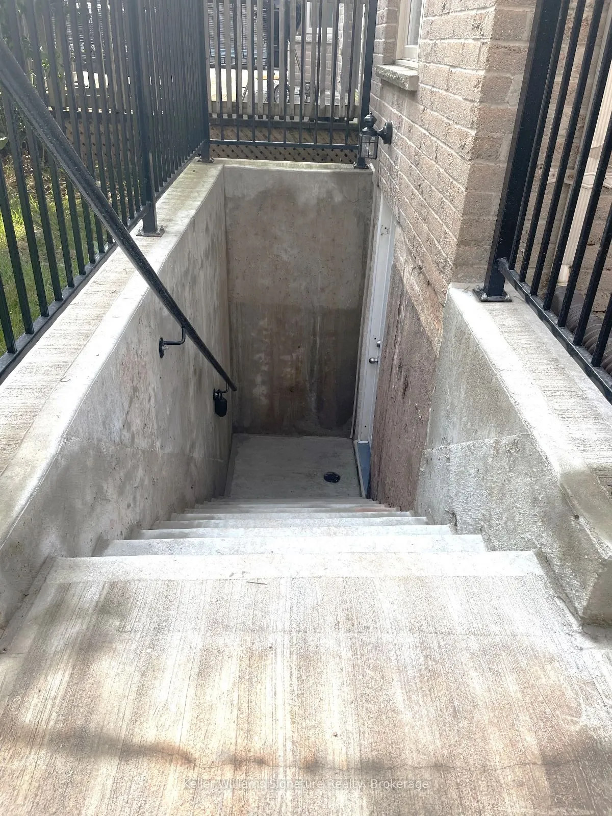 2129 Nipigon Drive, #Basement