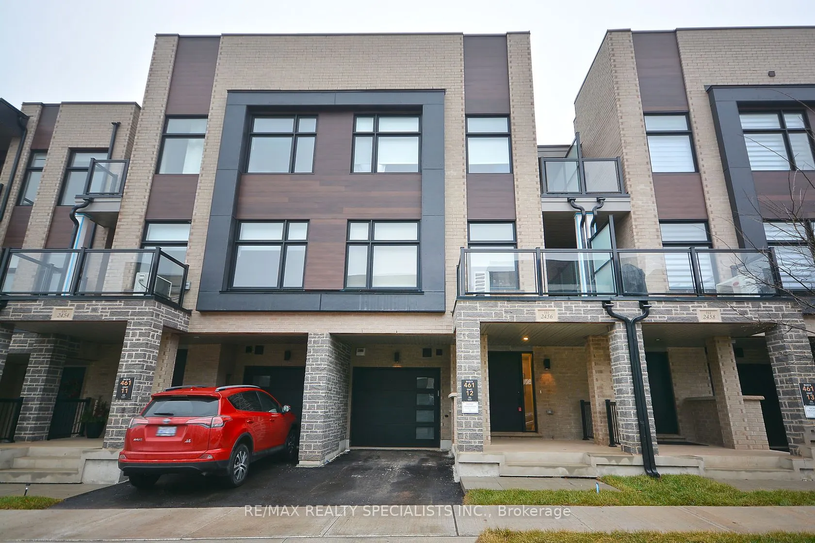 2456 Belt Lane
