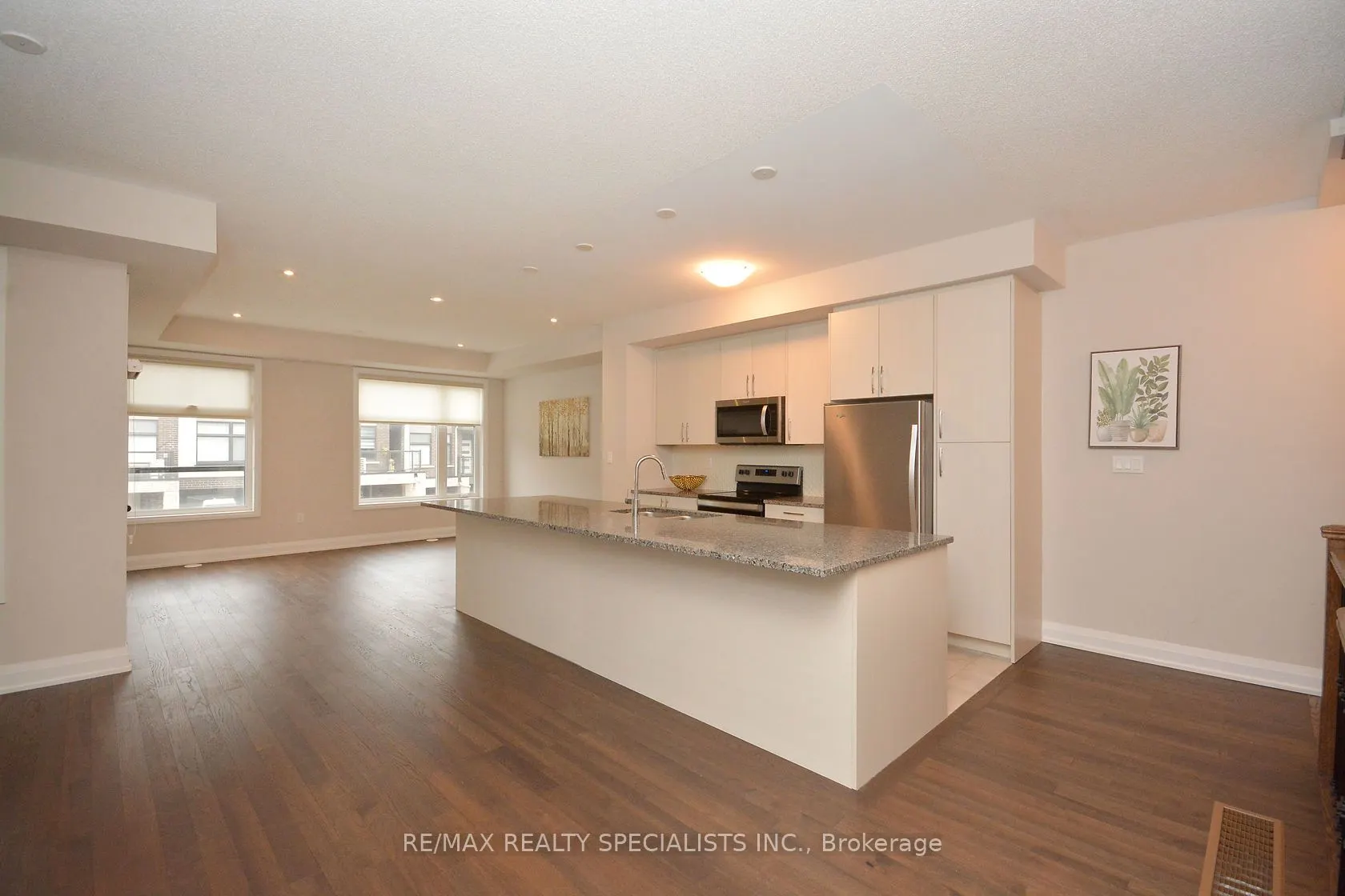 2456 Belt Lane