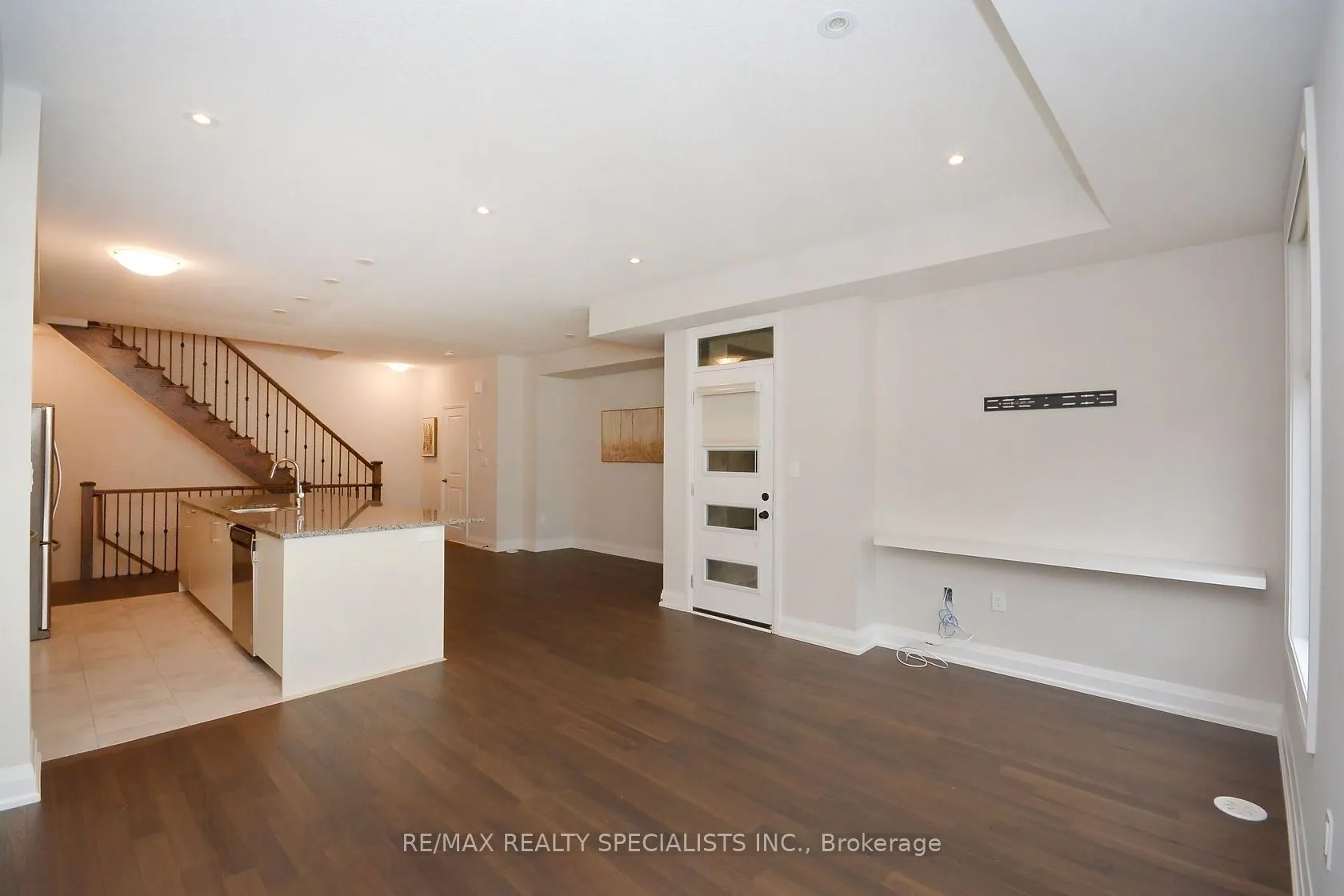 2456 Belt Lane