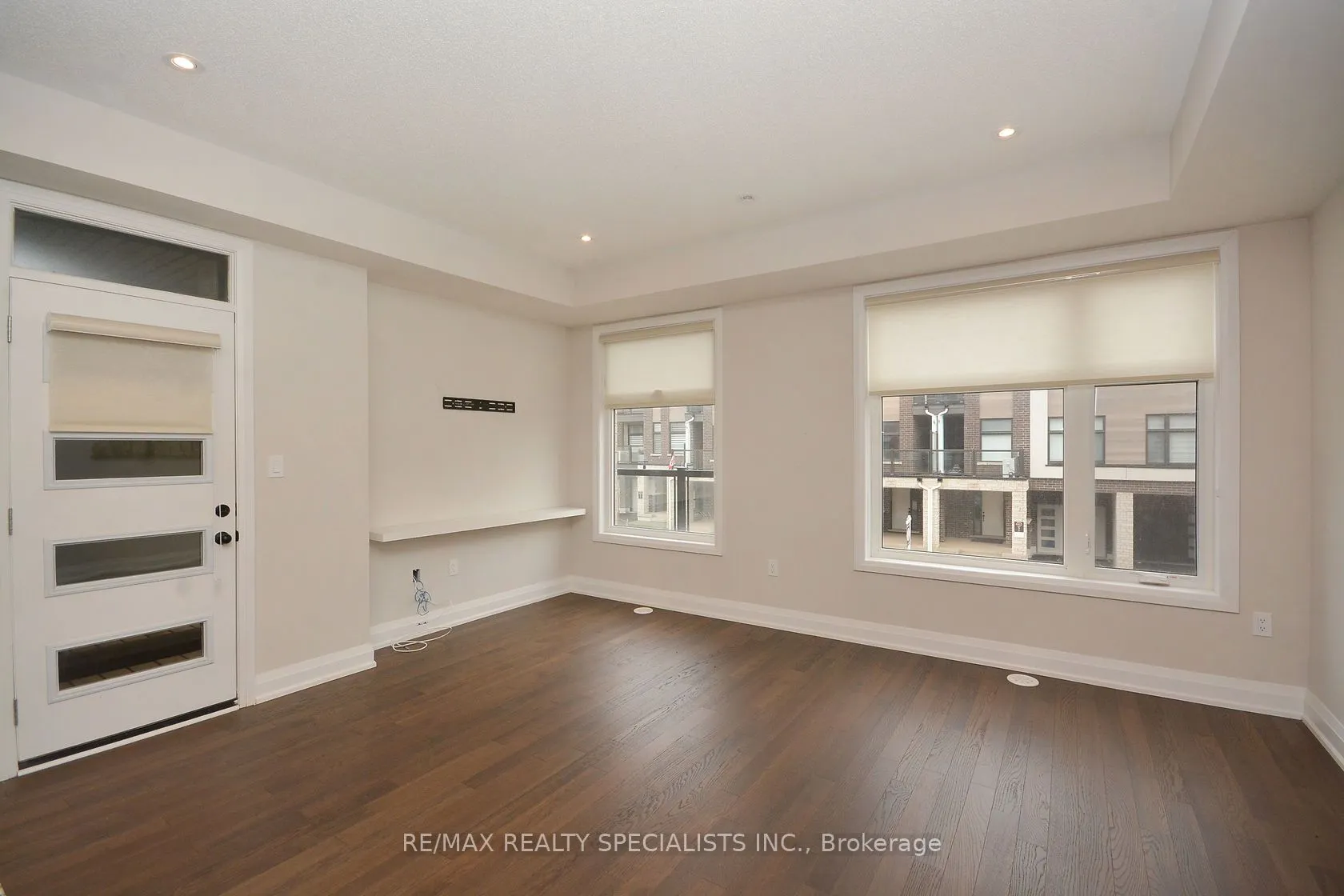 2456 Belt Lane