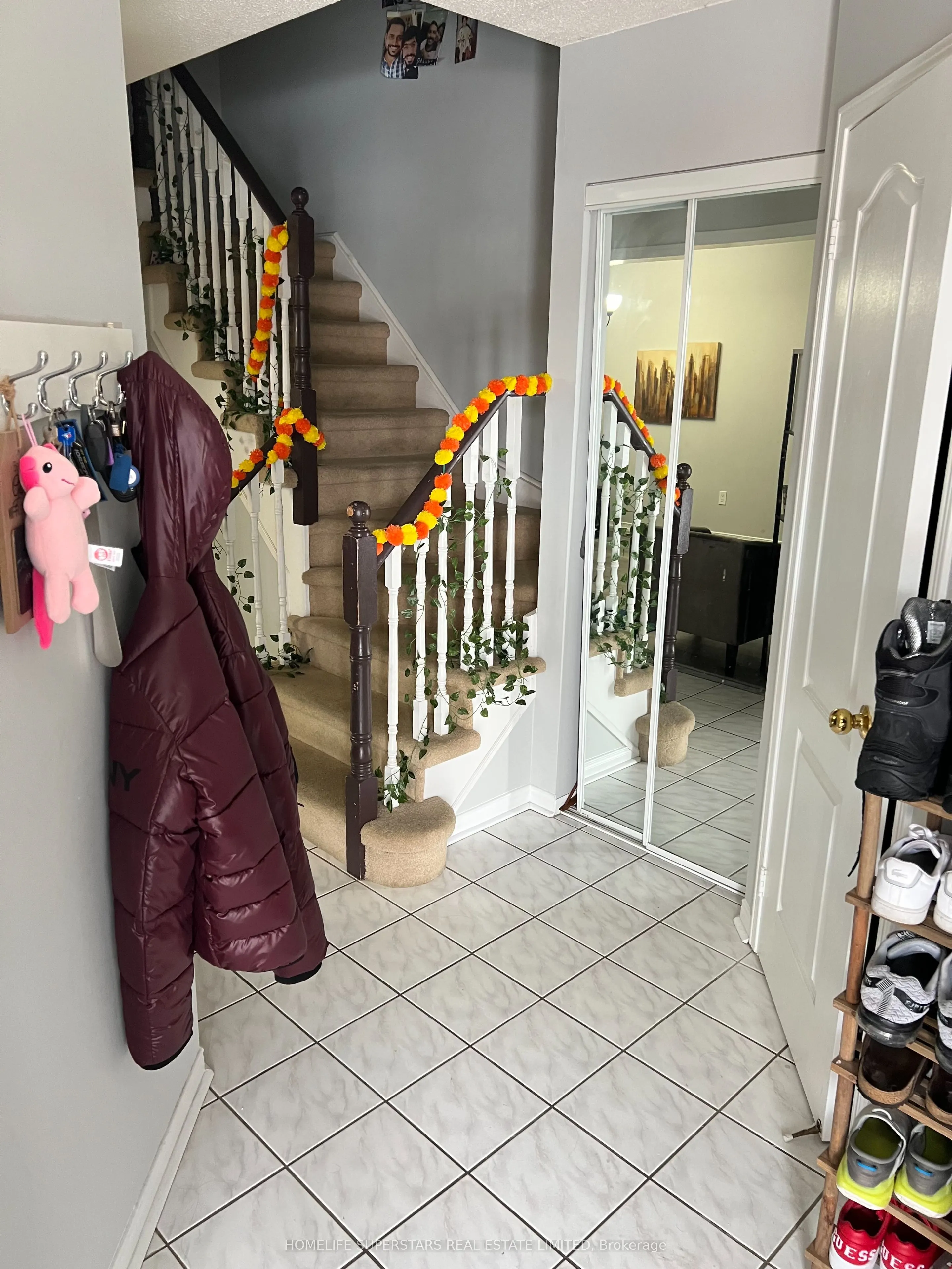 6119 Clover Ridge Crescent