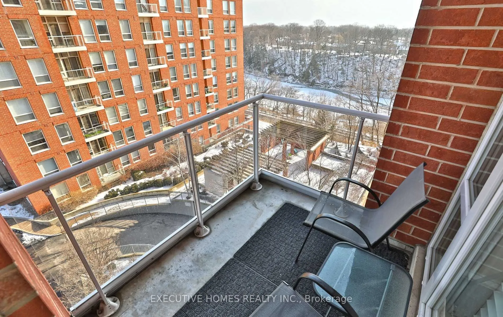 40 Old Mill Road, #606
