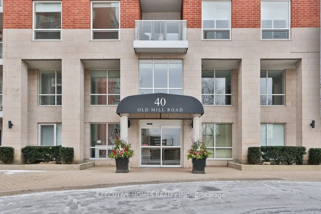 40 Old Mill Road, #606