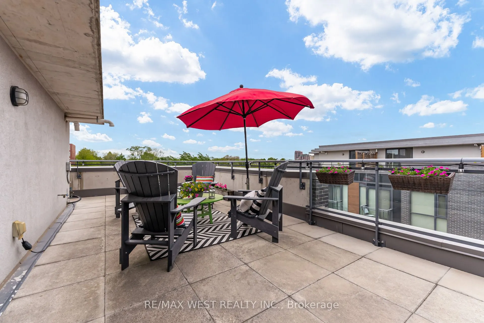 15 Sousa Mendes Street, #103