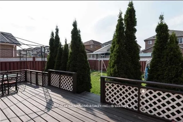30 Feather Reed Way