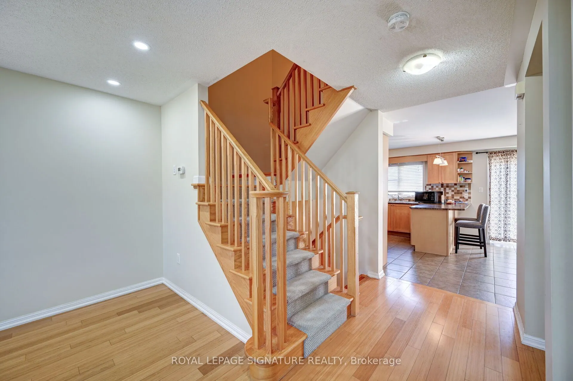 656 Scott Boulevard