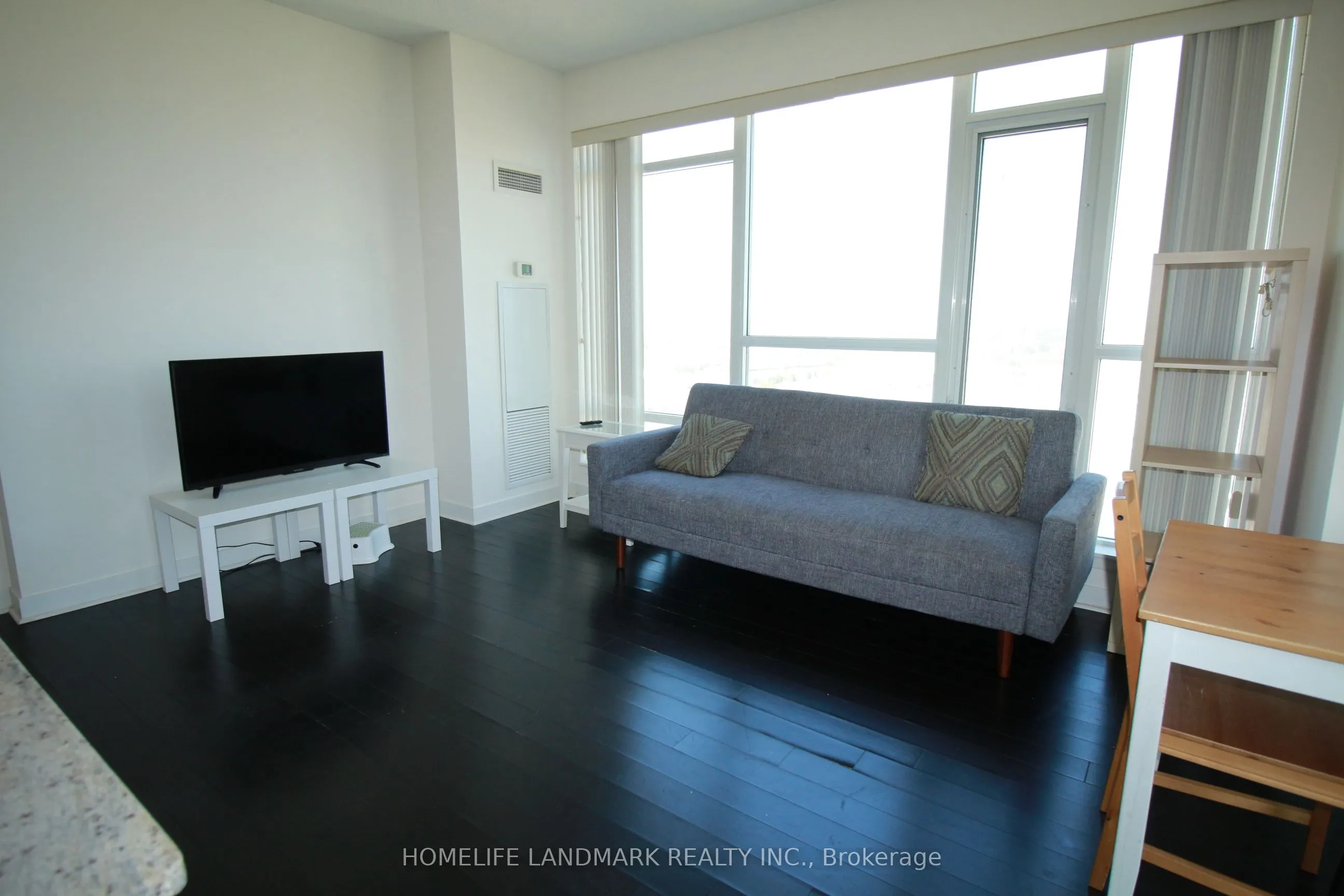 360 Square One Drive, #2202