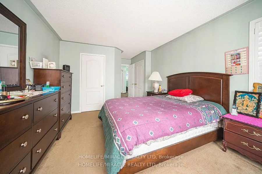 31 Larkspur